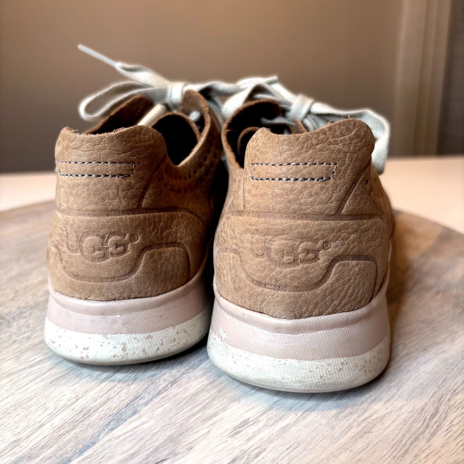 UGG Tye Women's Brown Suede Tideline Shoes Sneakers Size 8
