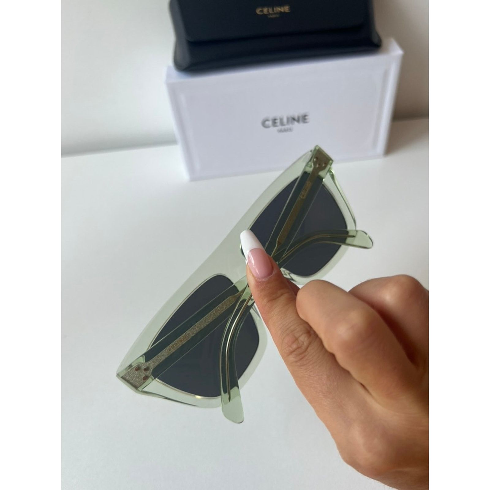 Celine NEW Celine CL40256I Transparent Green Sunglasses Size ONE SIZE - 3 Thumbnail