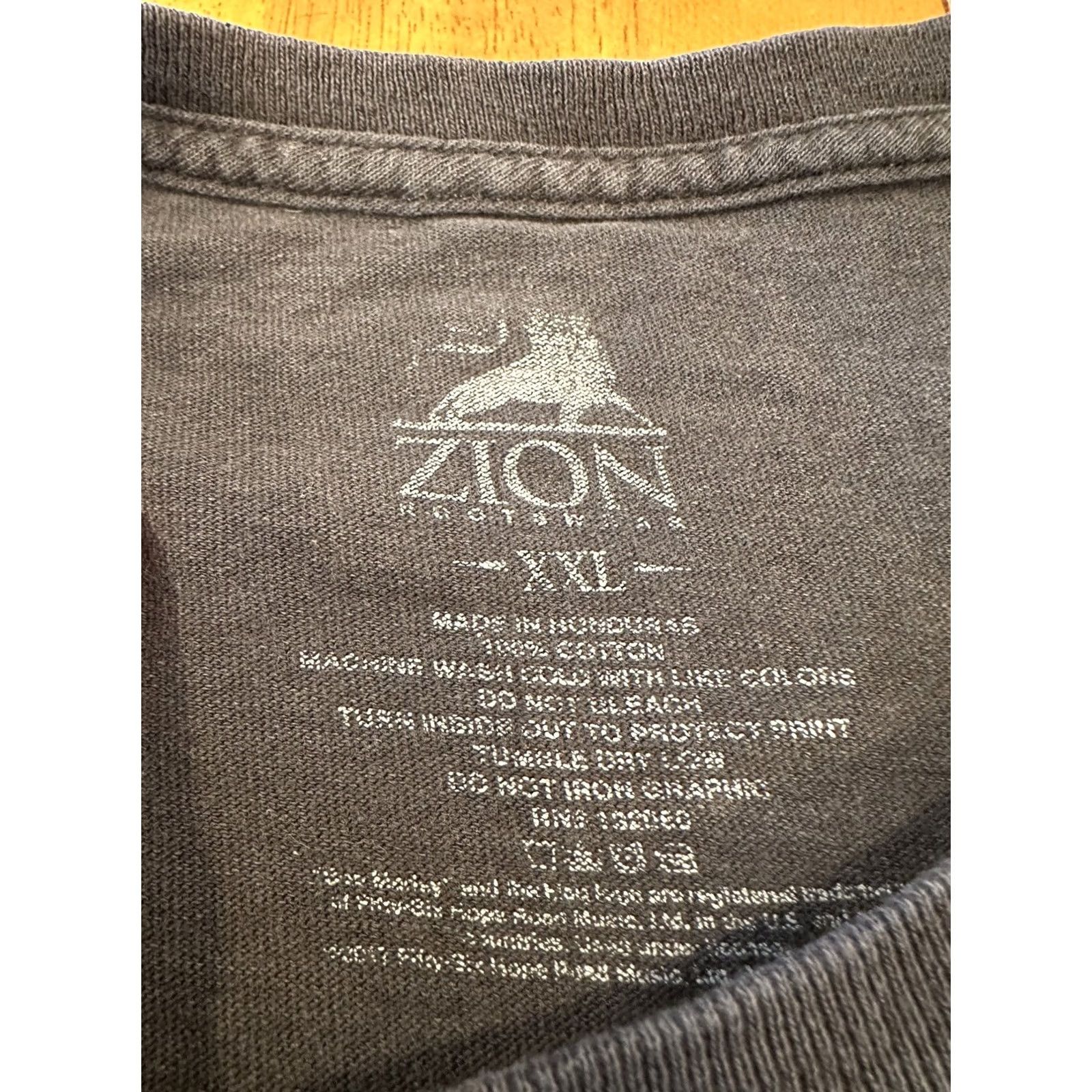 Vintage Zion Bob Marley T Shirt 2xl Reggae Big Print Men Size US XXL / EU 58 / 5 - 3 Thumbnail