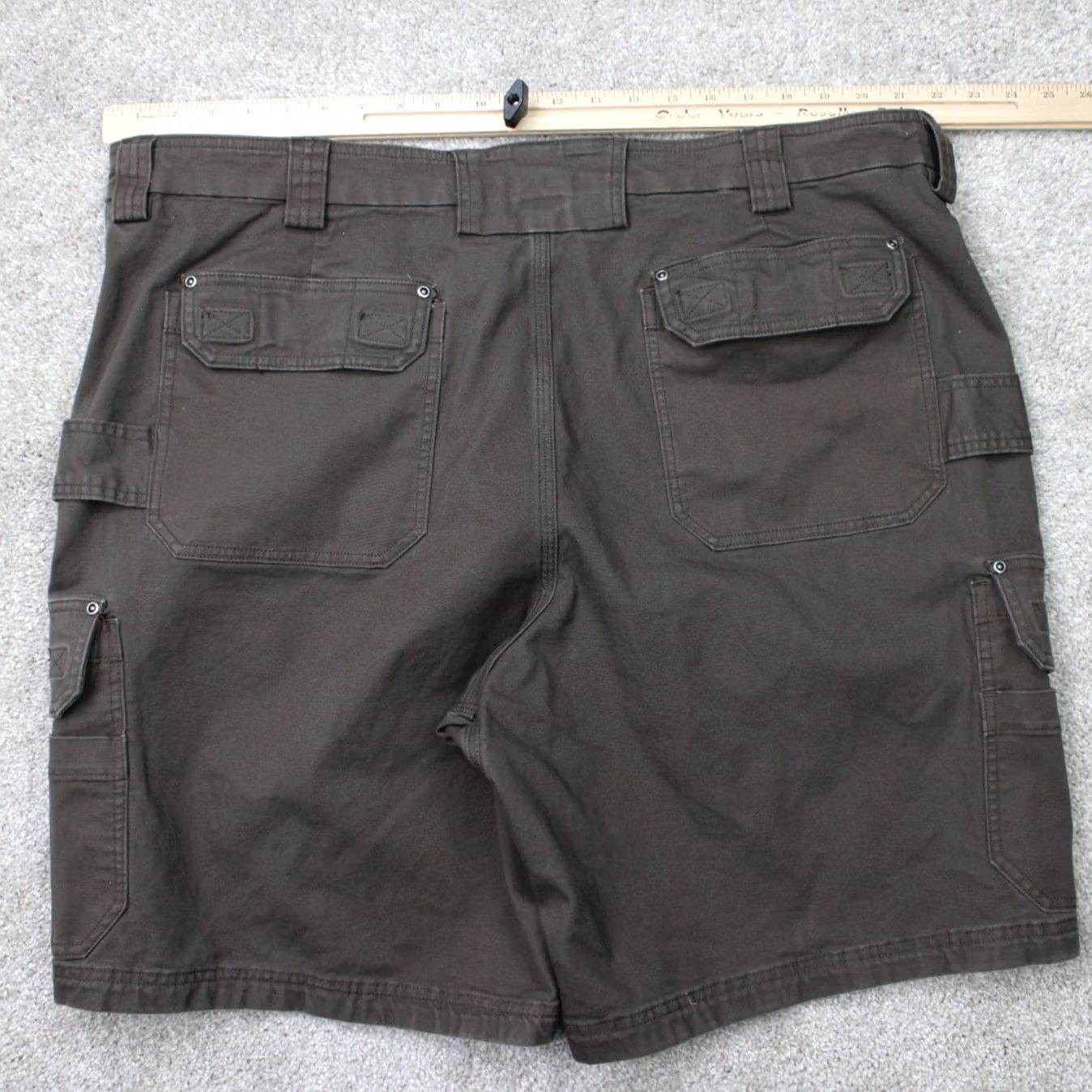 Vintage Duluth Trading Shorts Men 44 Brown DuluthFlex Fire Hose 10" Cargo Cotton Stretch Short Pants Cargo Pocket Midnight Brown Mens 44 Vintage: No Size US 44 / EU 60 - 5 Thumbnail