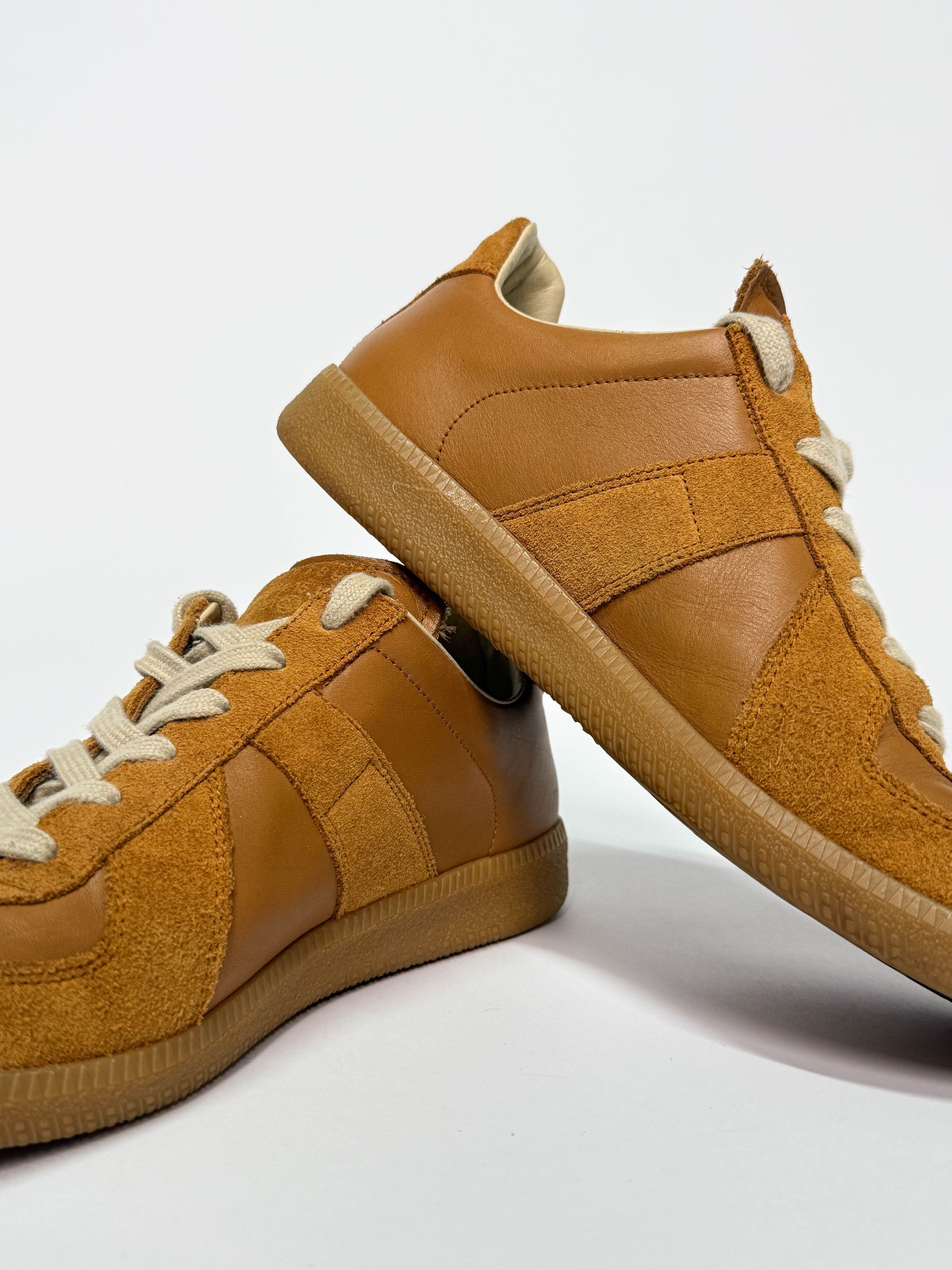 Maison Margiela Maison Margiela 'Replica' GATs Brown Size US 7 / EU 40 - 4 Thumbnail