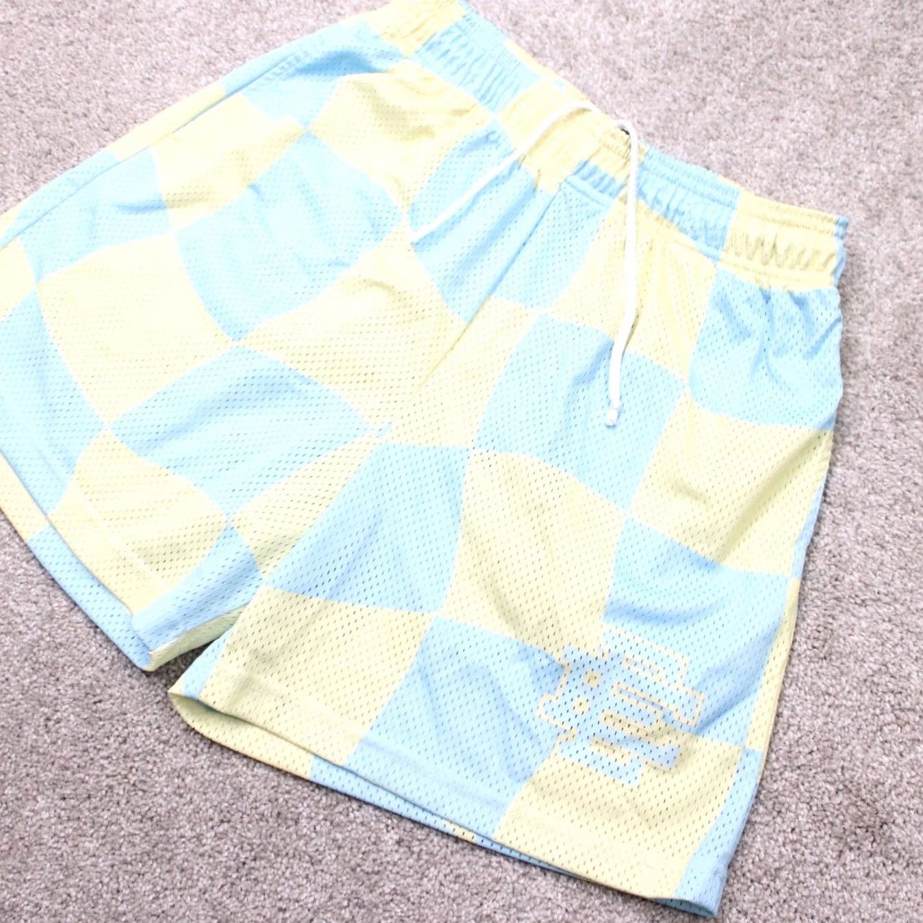 Eric Emanuel Eric Emanuel EE Shorts Men Large Blue/Yellow Wavy Flag Drawstring Athletic Size US 33 - 2 Thumbnail