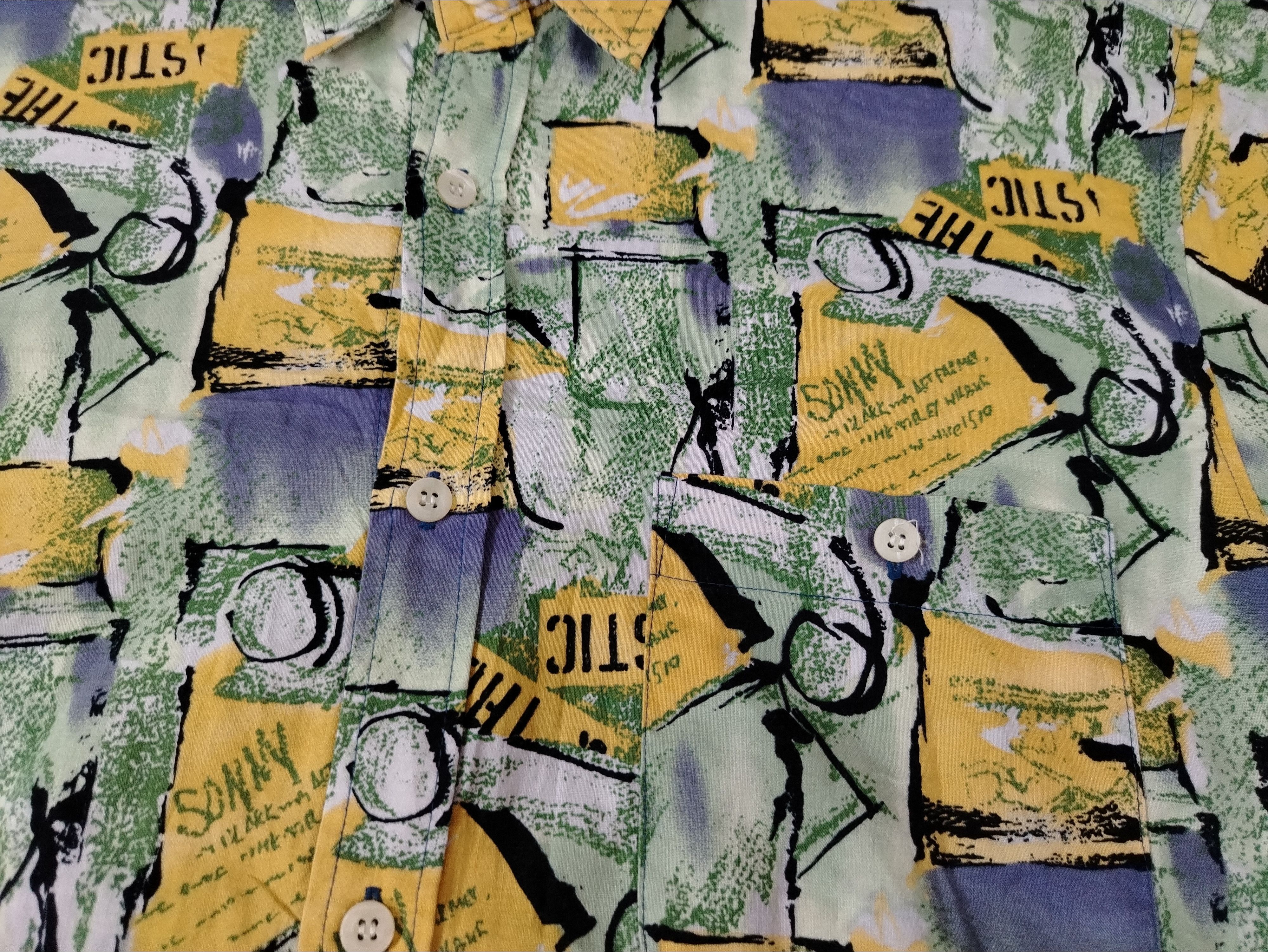 Hypebeast Rare studio canal over print Size US M / EU 48-50 / 2 - 4 Thumbnail