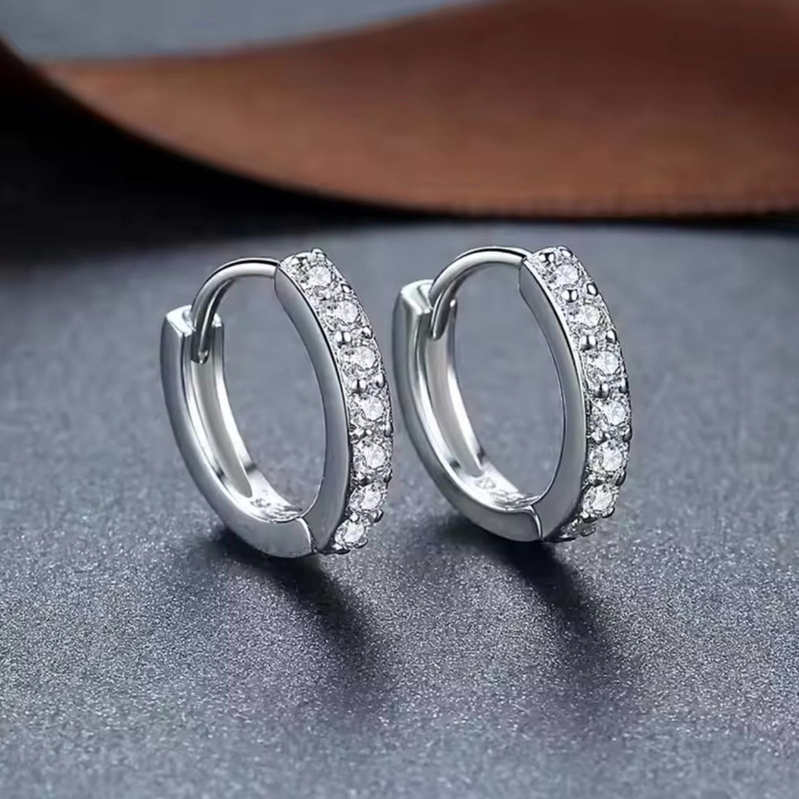 Other 100% 925 Sterling Silver Hoop Earrings Crystal Minimalist Size ONE SIZE - 1 Thumbnail