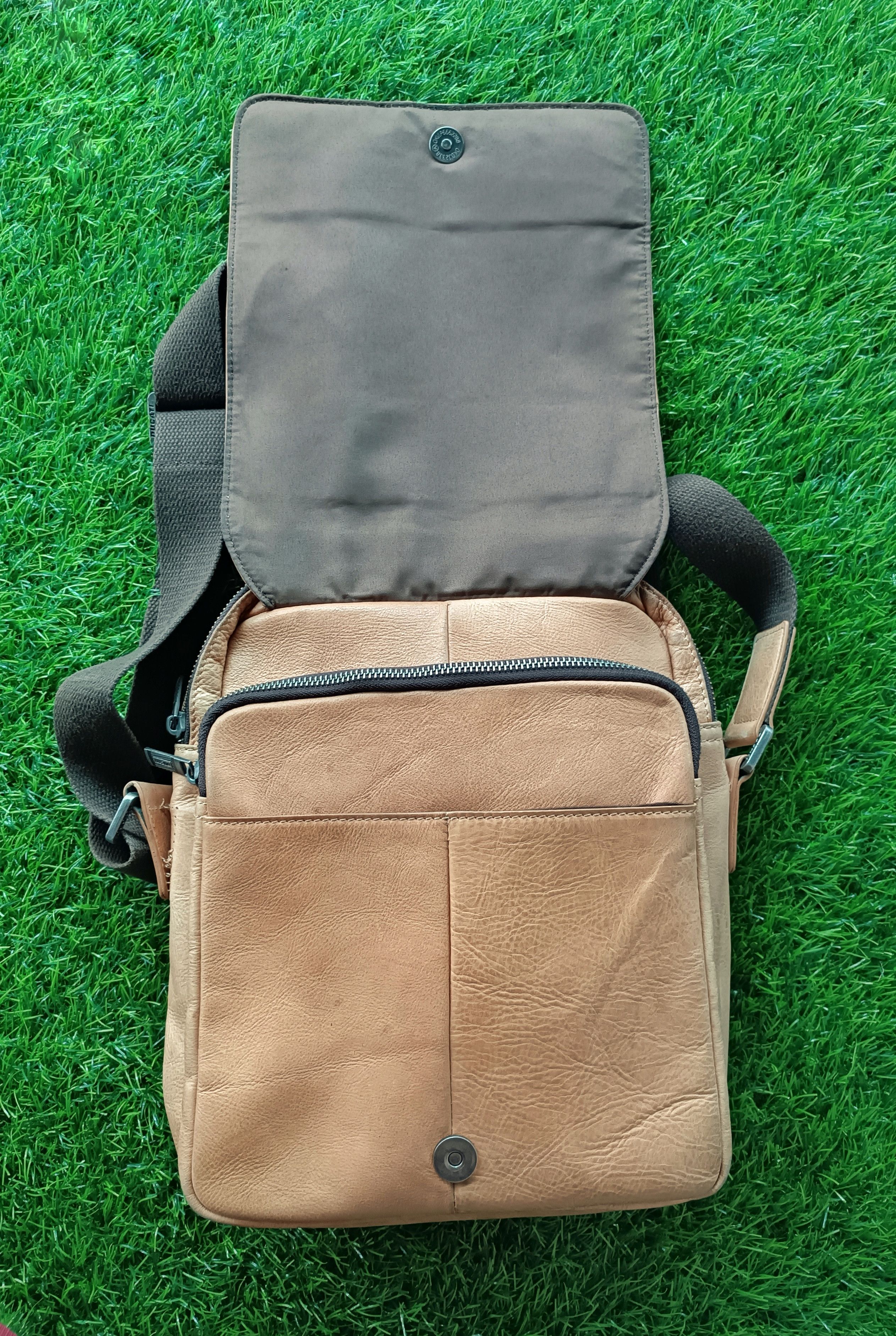 Ducati × Leather DUCATI LEATHER CROSSBODY SLING BAG Size ONE SIZE - 7 Thumbnail