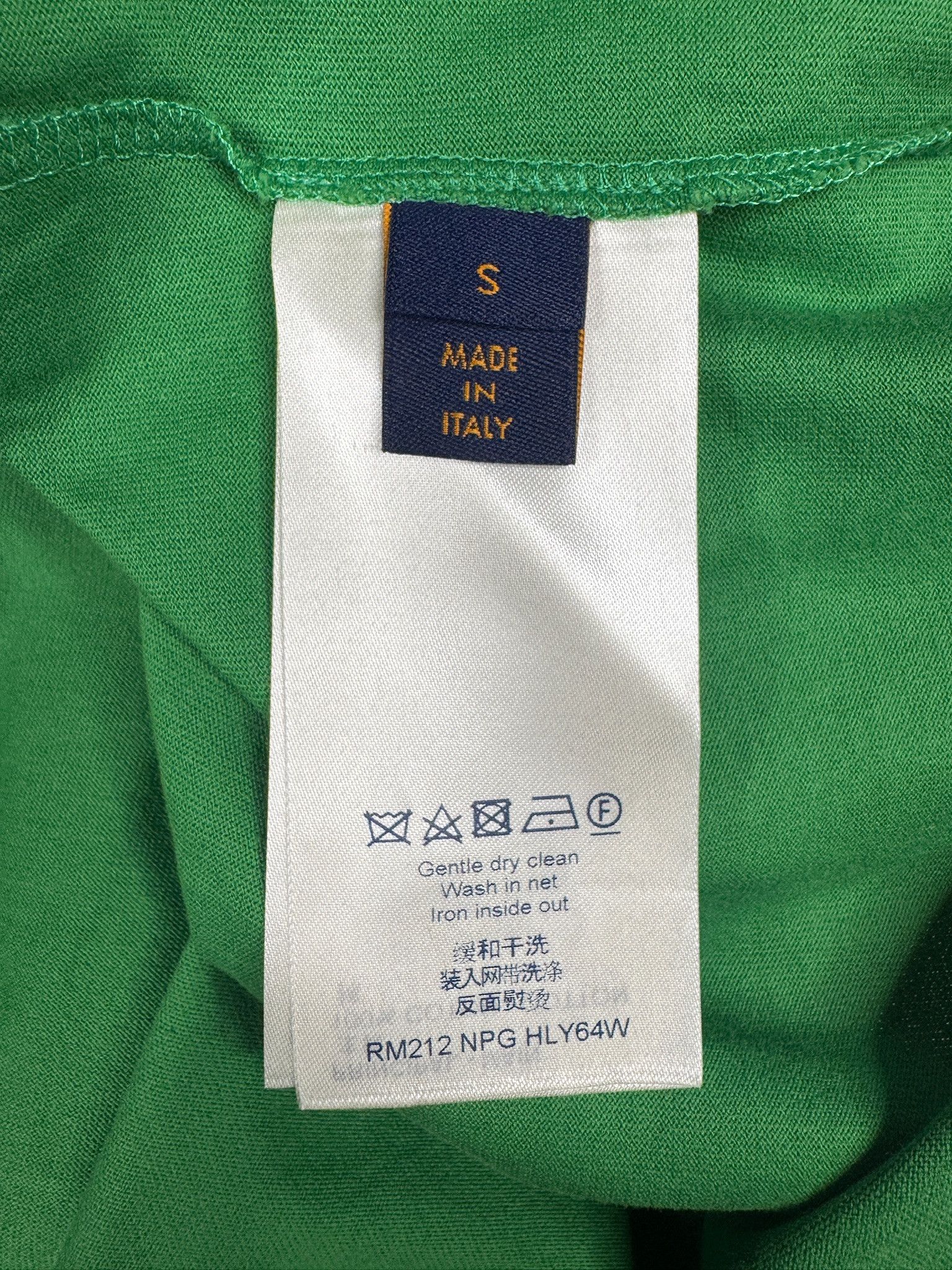 Louis Vuitton Louis Vuitton Green LV Debossed Tee Size US S / EU 44-46 / 1 - 5 Thumbnail