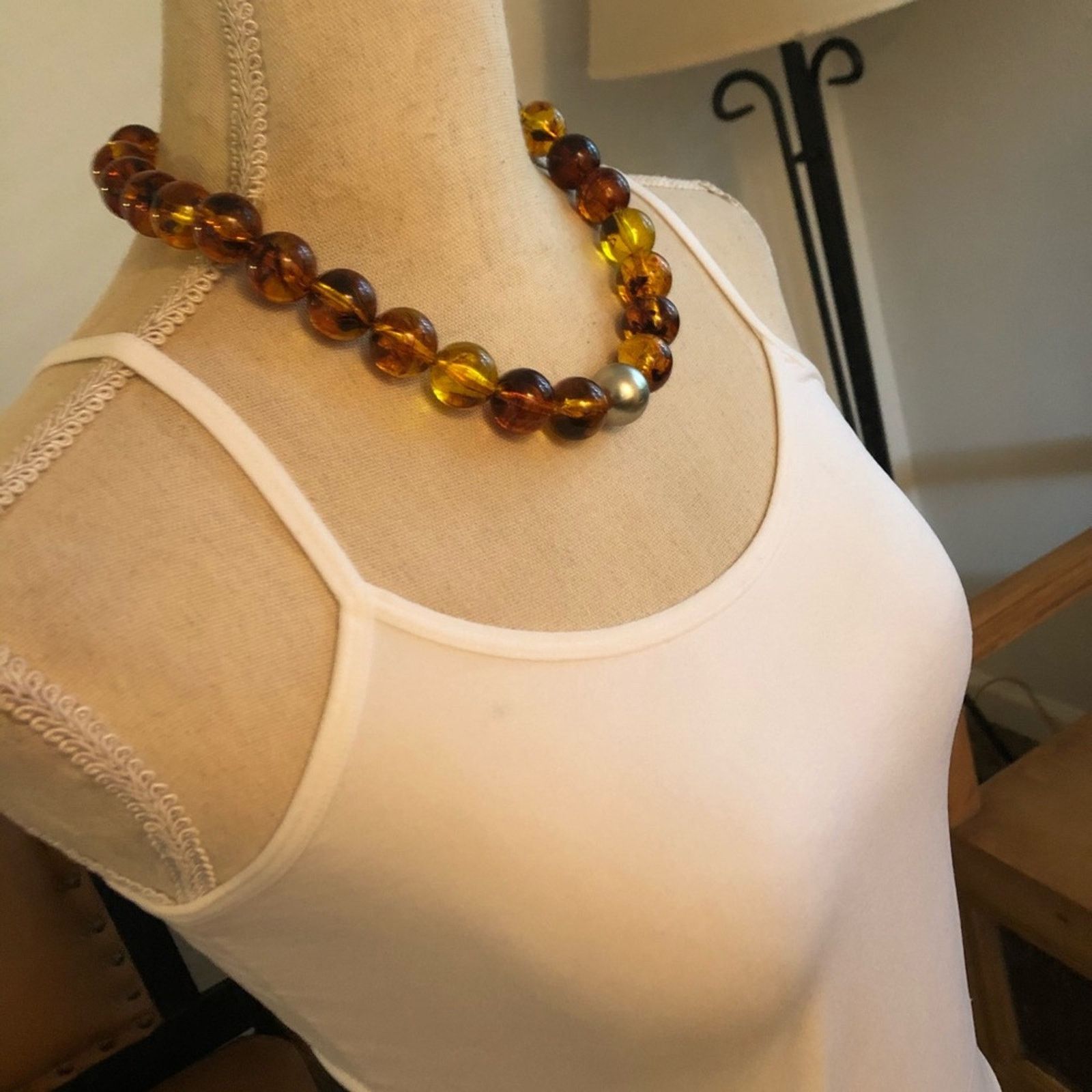 Jewelry Chunky faux amber marble bead statement necklace Size ONE SIZE - 4 Thumbnail