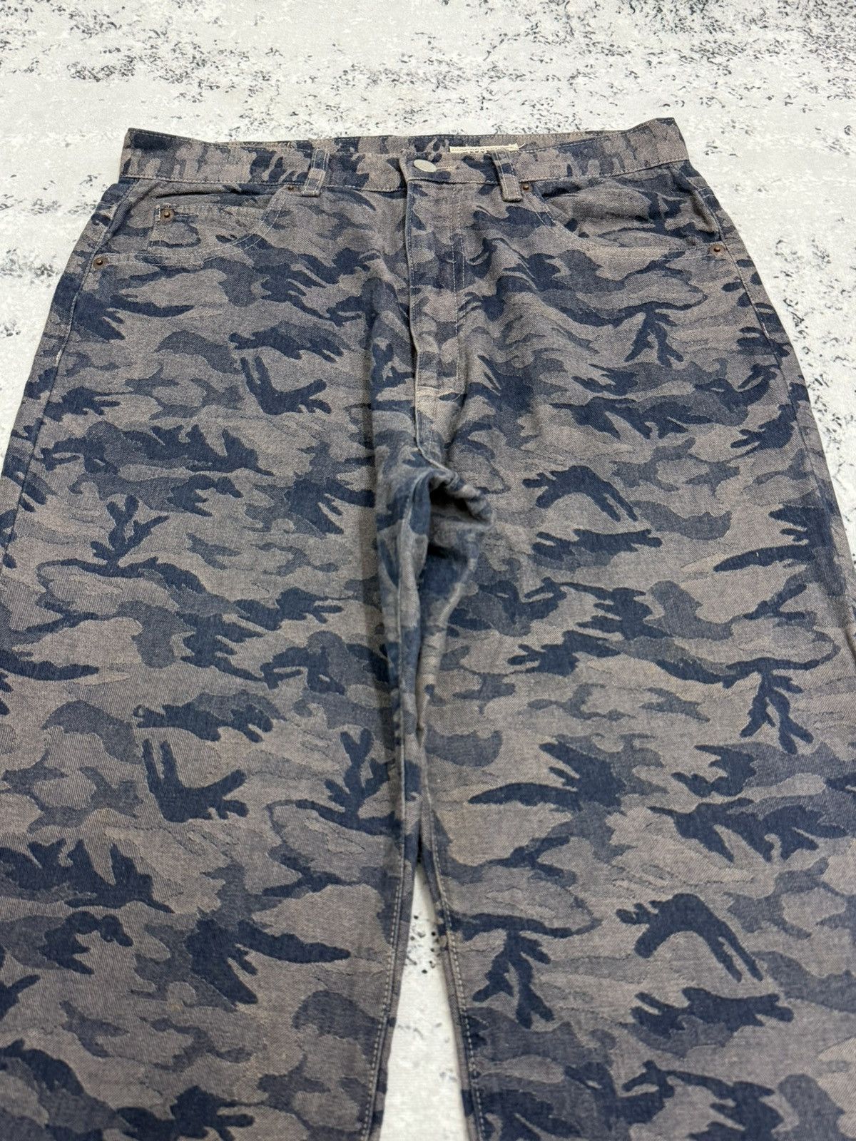 Vintage CHIPIE Jeans Grey Camo Denim Pants Straight Relaxed Fit Size US 29 - 3 Thumbnail