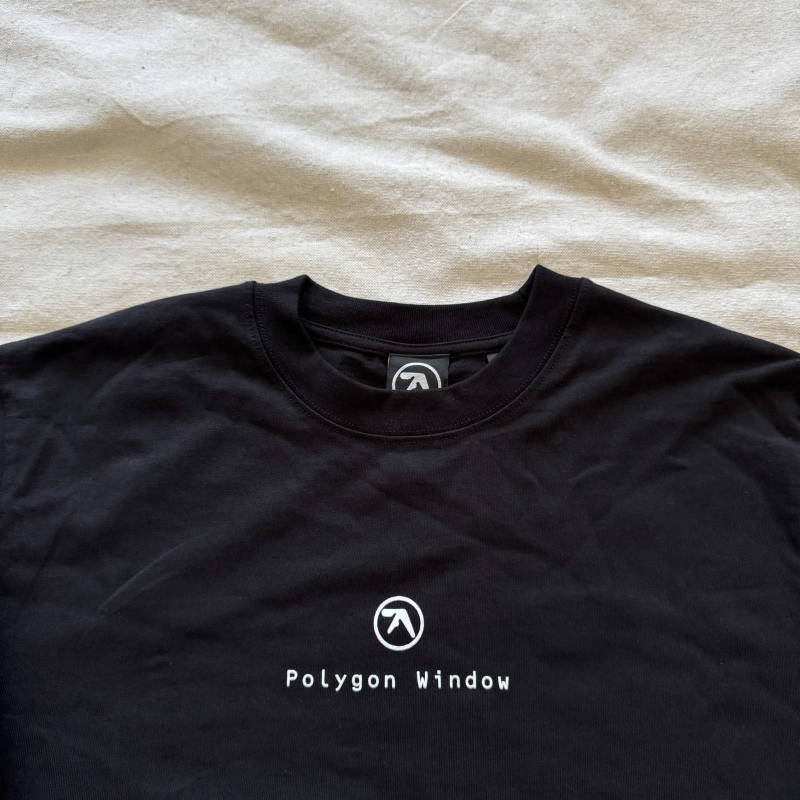 Other Aphex Twin Polygon Windows Surfing on Sine Waves Longsleeve Size US S / EU 44-46 / 1 - 2 Thumbnail