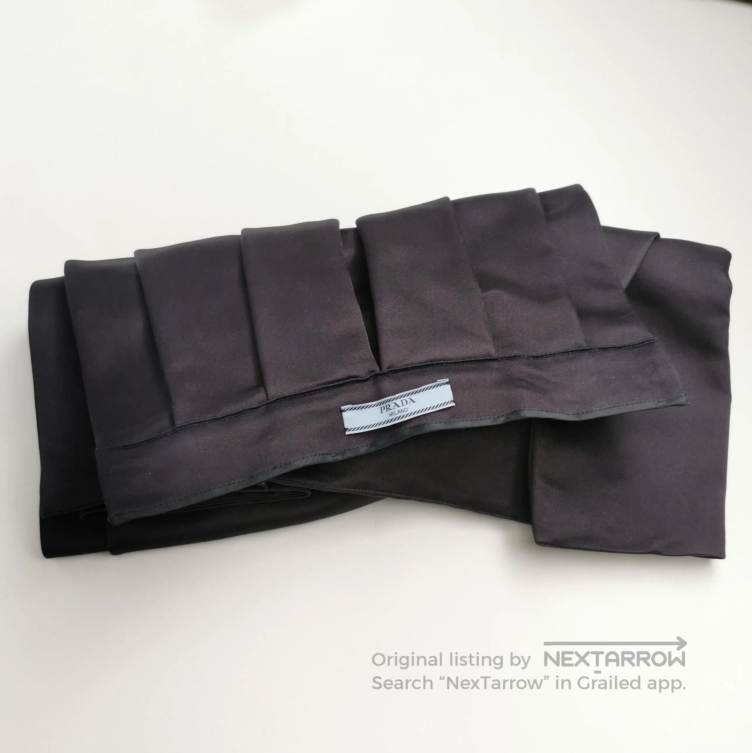 Prada Prada Black Silk Pleated Midi Skirt . Size 39" - 2 Thumbnail