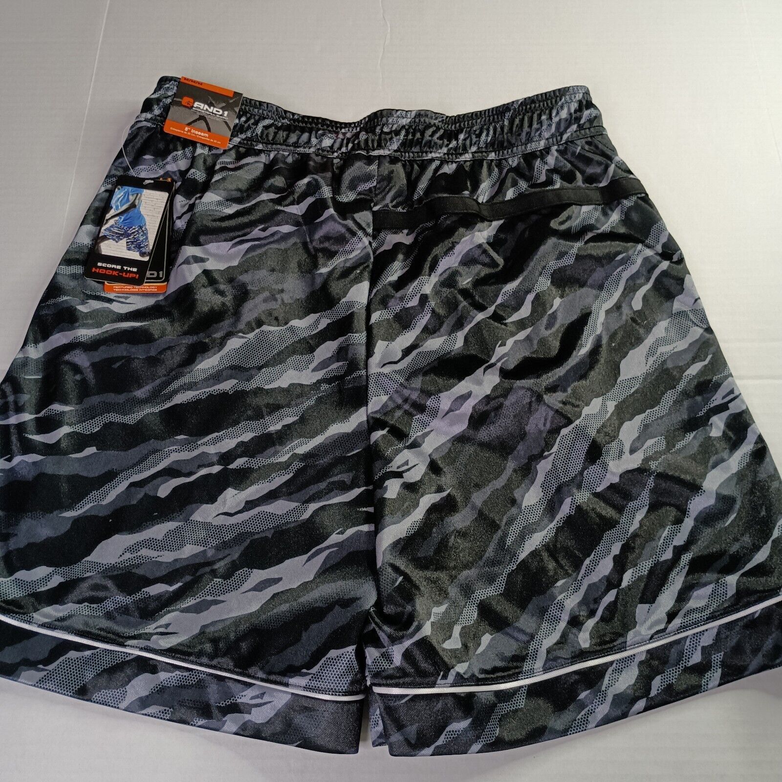 & Other Stories 2 AND1 Offense Athletic Shorts Men’s M Red Gray Black 8" Ins Size US 32 / EU 48 - 6 Thumbnail