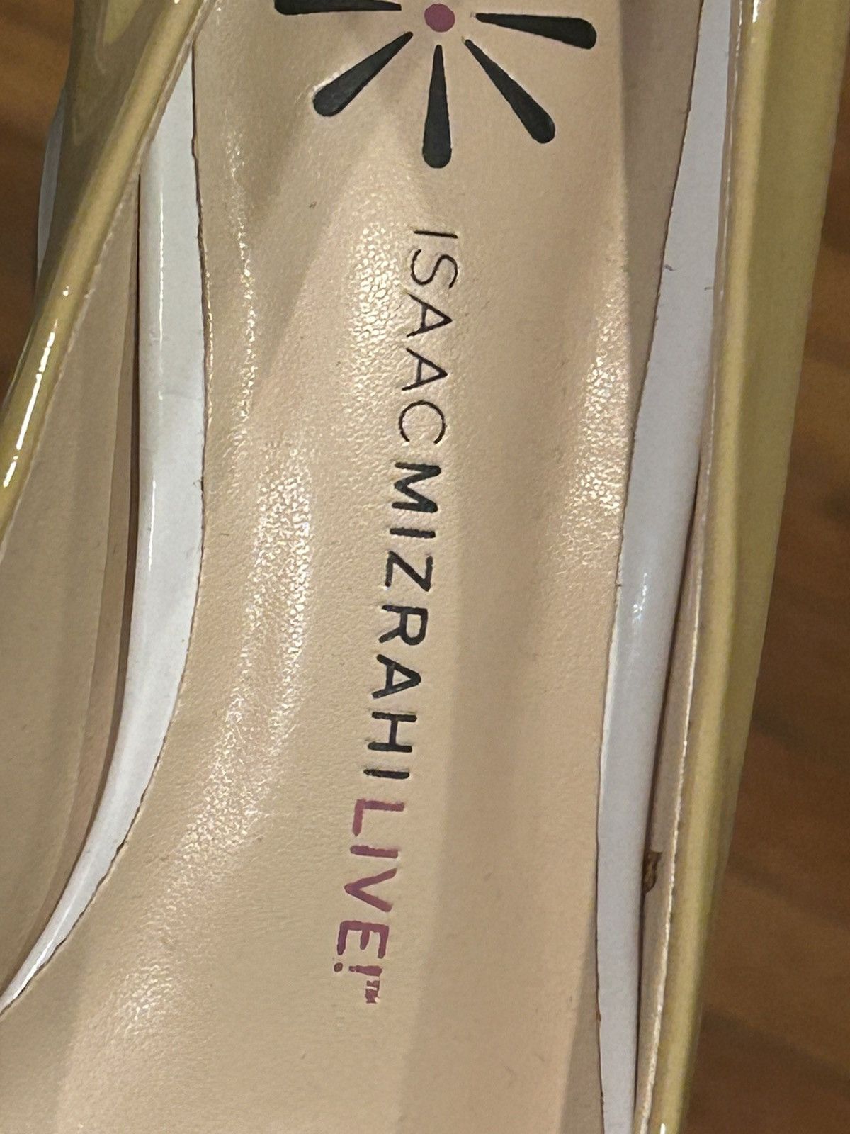 Isaac Mizrahi Isaac Mizrahi Kourtney Camel Patent Leather Size US 7 / IT 37 - 8 Thumbnail