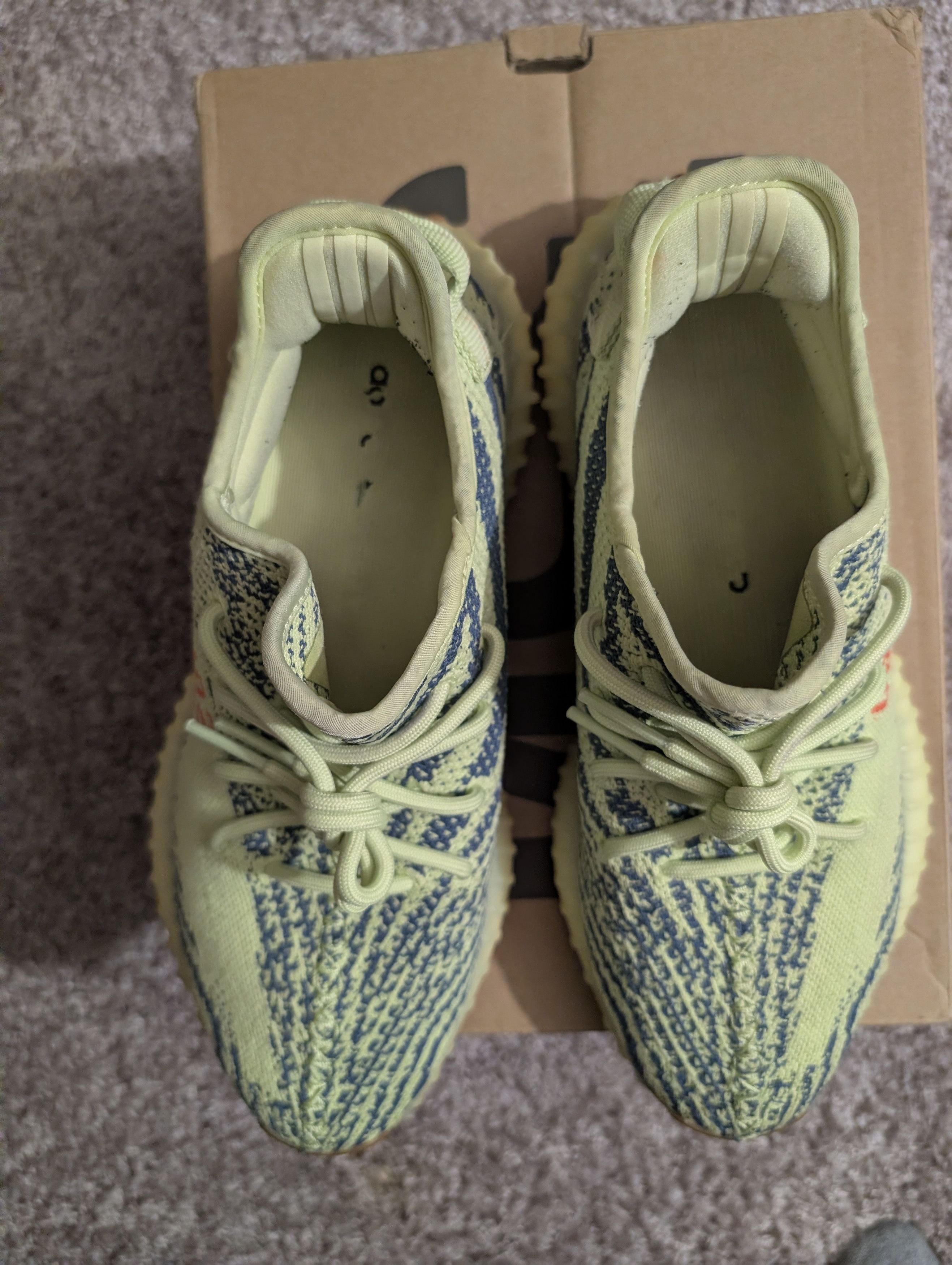 Yeezy 350v2 frozen yellow Size US 9 / EU 42 - 5 Thumbnail