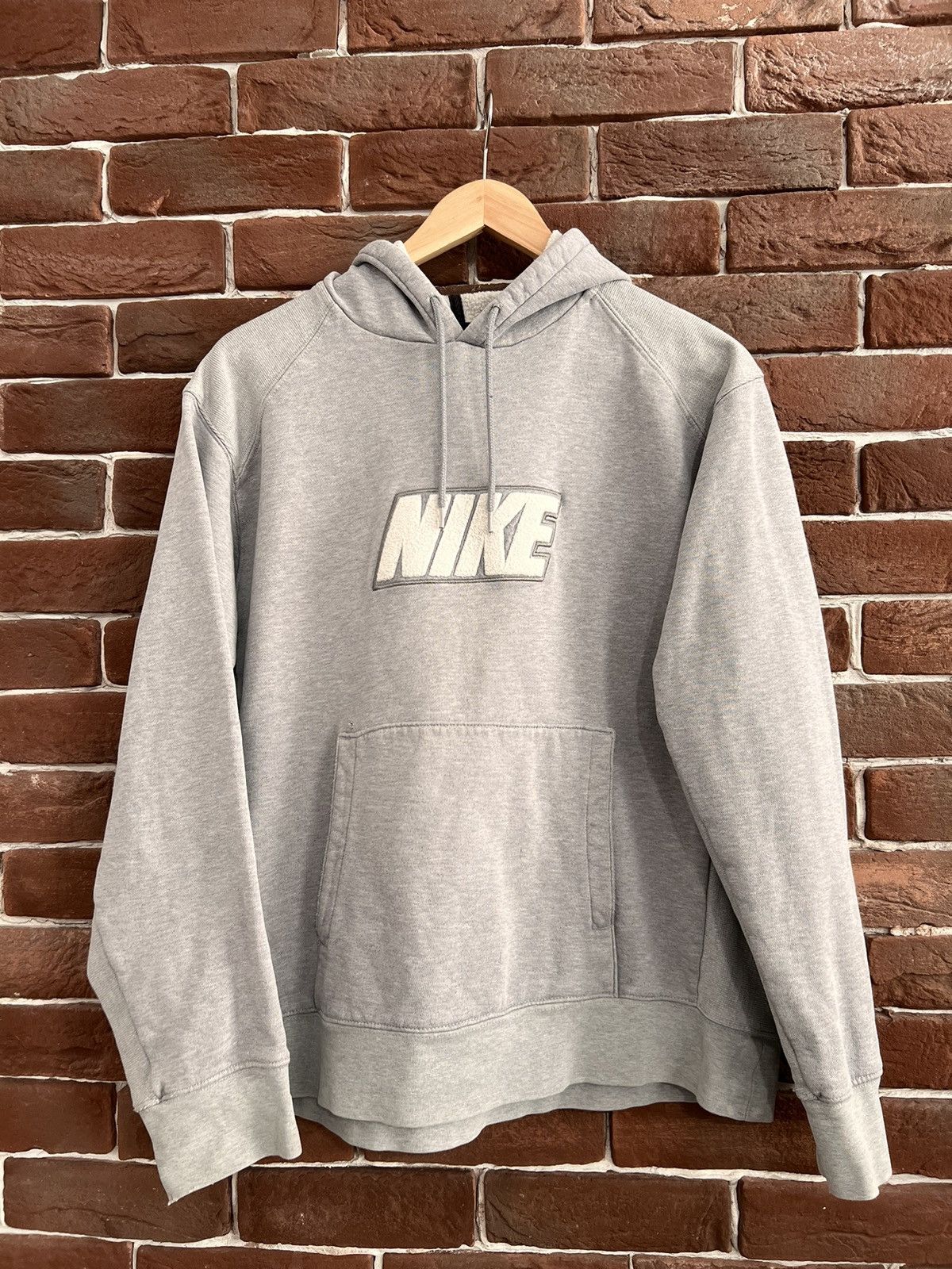 Nike Nike Vintage Y2k 00s Distressed Hoodie Grey Big Logo Hype Size US M / EU 48-50 / 2 - 1 Thumbnail