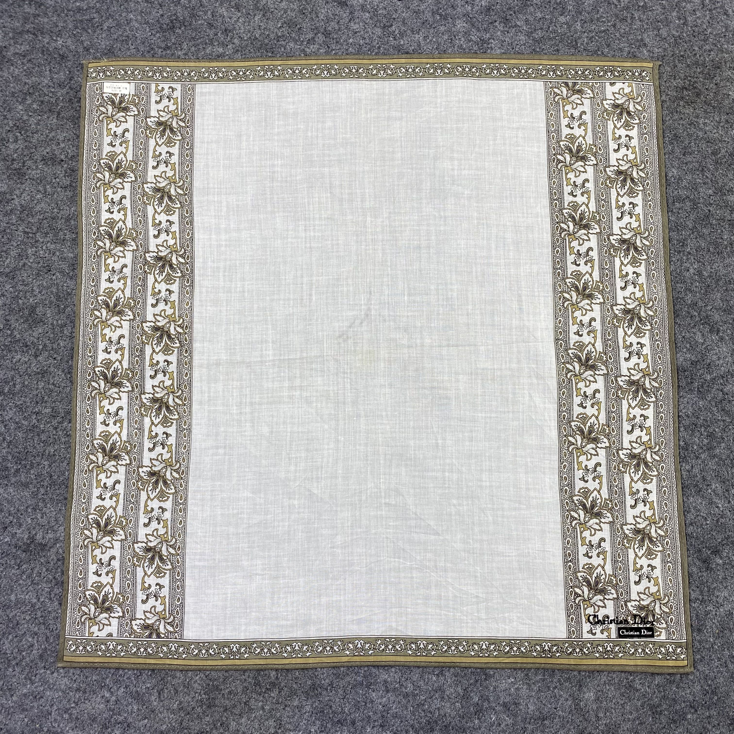 Vintage Christian Dior Handkerchief / Bandana / Neckerchief-B2098 Size ONE SIZE - 3 Thumbnail
