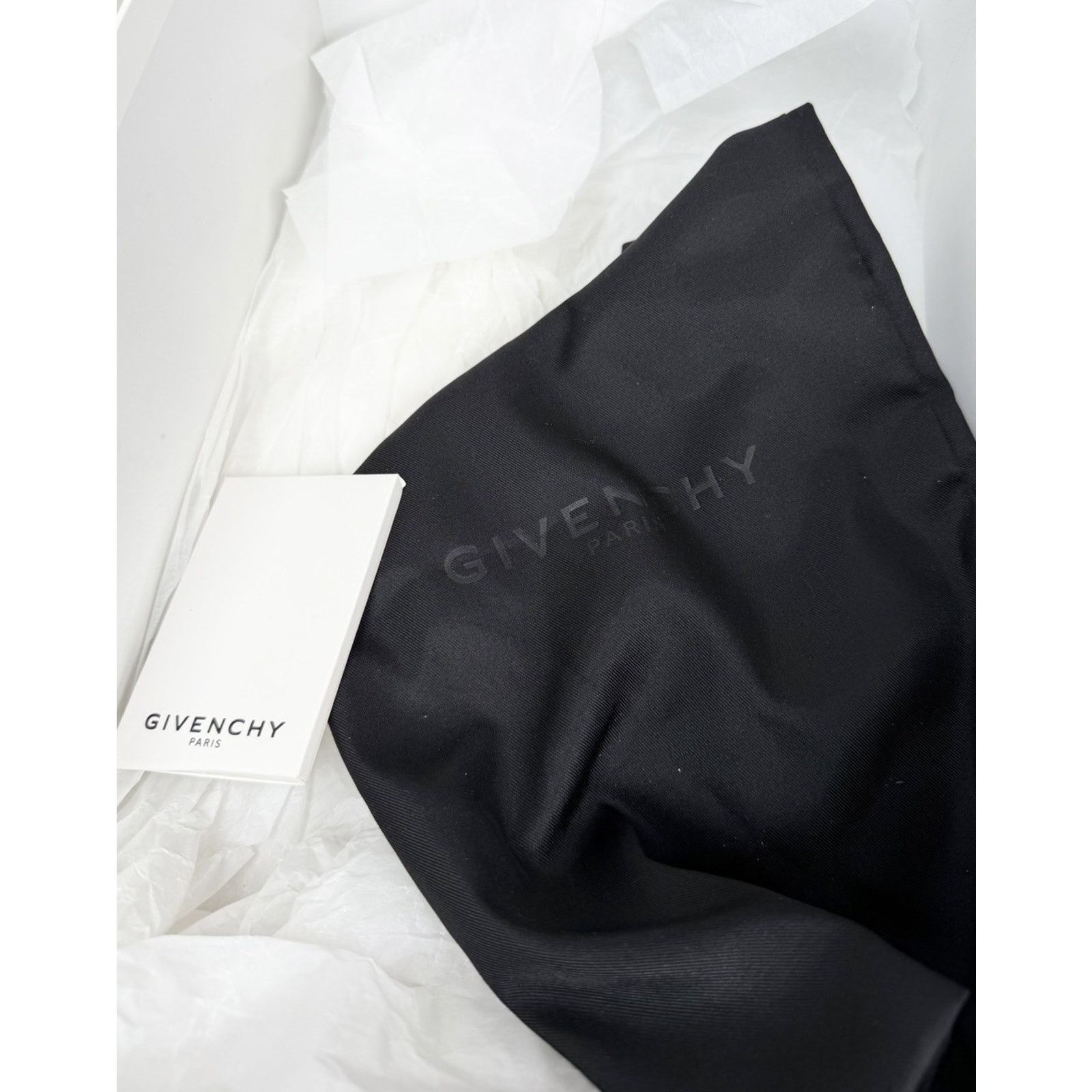 Givenchy Size 39EU/6US - Givenchy Active Runners 1952 Size US 6 / EU 39 - 9 Thumbnail