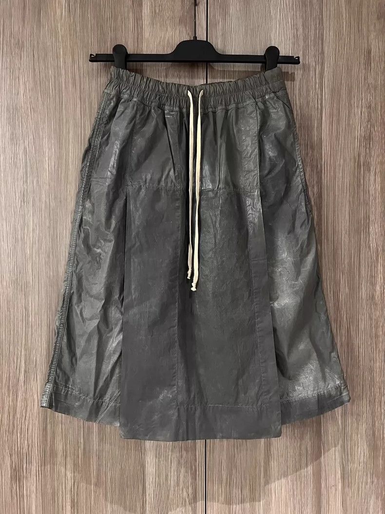 Rick Owens Rick Owens Drkshdw Gray Waxed Skirt Shorts Size US 26 / EU 42 - 1 Thumbnail