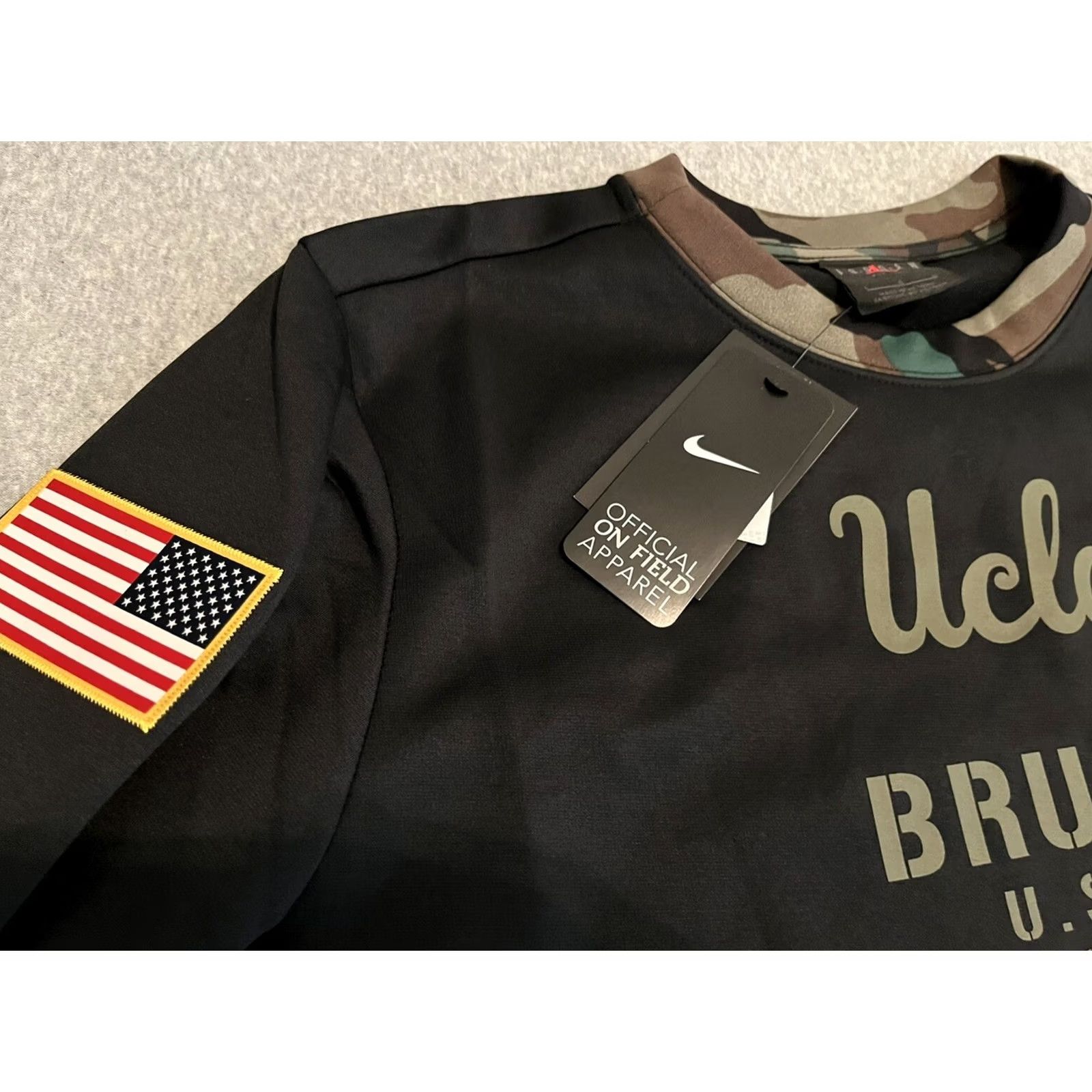 Jordan Brand Nike Jordan UCLA Bruins Football Jumpman Sweater USA Flag Black Camo Mens Large Size US L / EU 52-54 / 3 - 2 Thumbnail