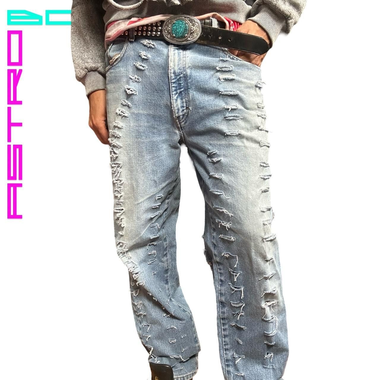 Eddie Bauer ASTROBOI* Distressed Faded Light Blue Jeans - 34/34 US Size US 34 / EU 50 - 3 Thumbnail