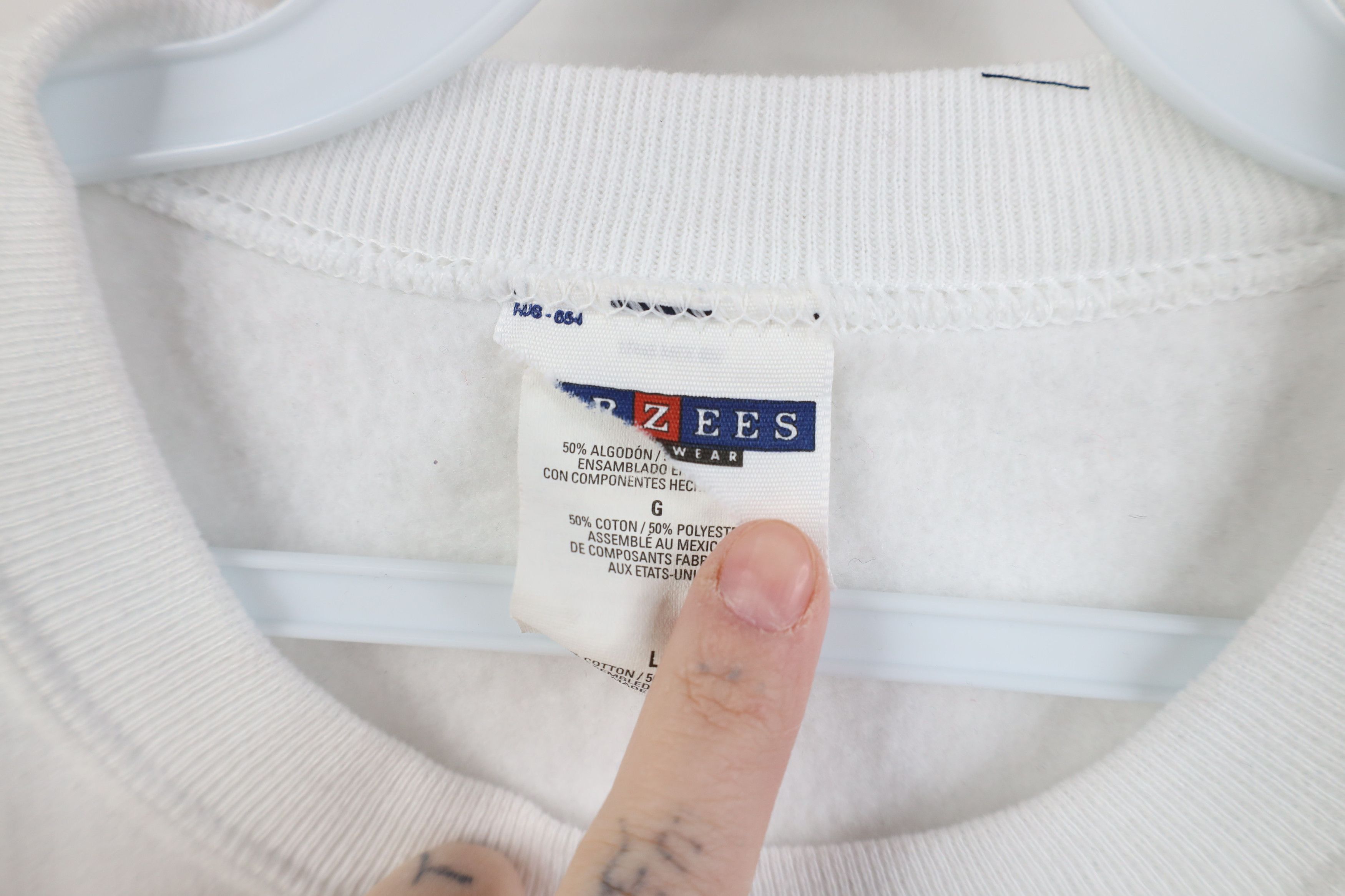 Vintage Vintage Y2K 2001 World Trade Center Flag Sweatshirt White Size US L / EU 52-54 / 3 - 7 Thumbnail