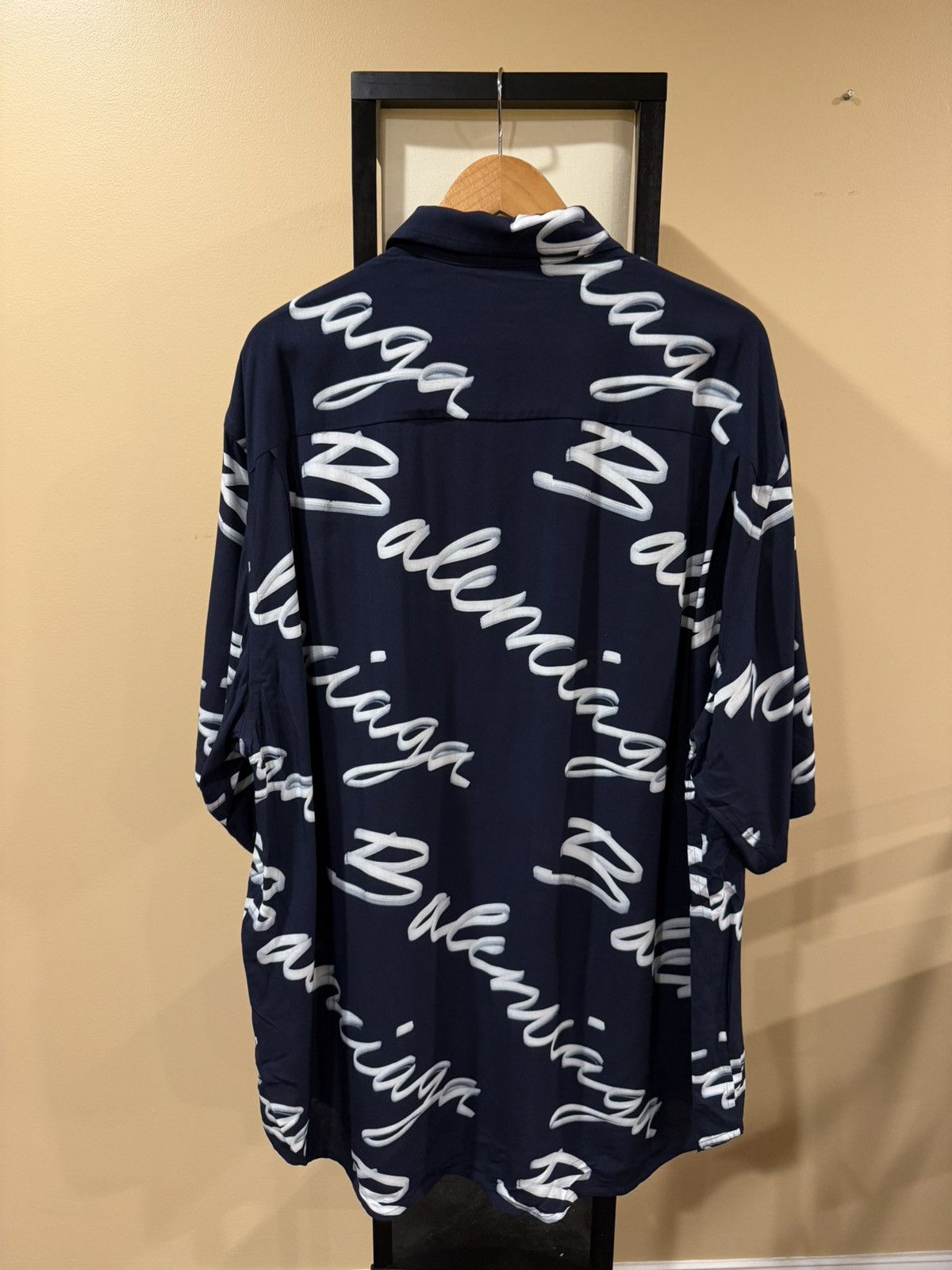 Balenciaga Balenciaga All Over Cursive Script Logo Minimal Navy Shirt Size US XL / EU 56 / 4 - 2 Thumbnail