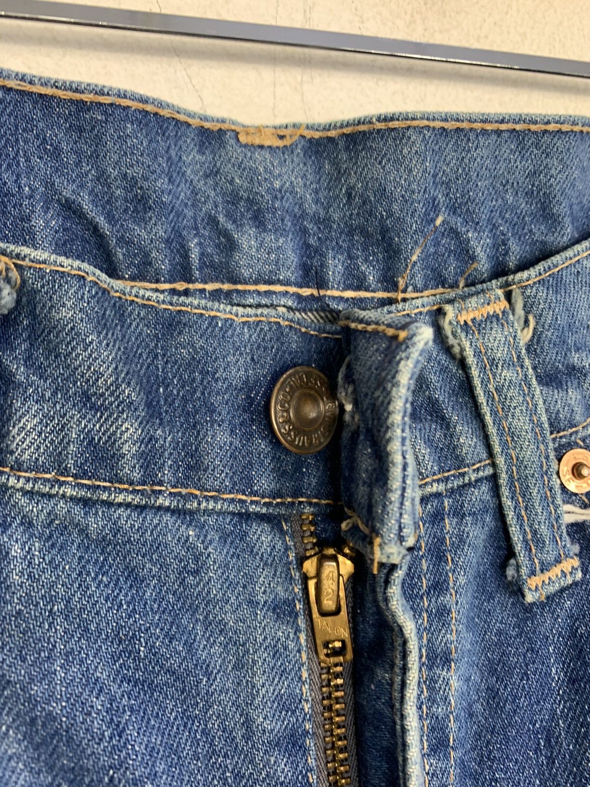 Levi's Vintage Clothing 70s 80s Levis Lot 20505-0217 Orange Tab Indigo Denim Jeans Size US 31 - 5 Thumbnail