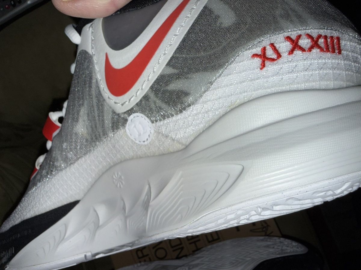 Nike SIZE 18! Nike Kyrie 8 (Rare Unreleased) White/University Red Size US 15 / EU 48 - 11 Thumbnail