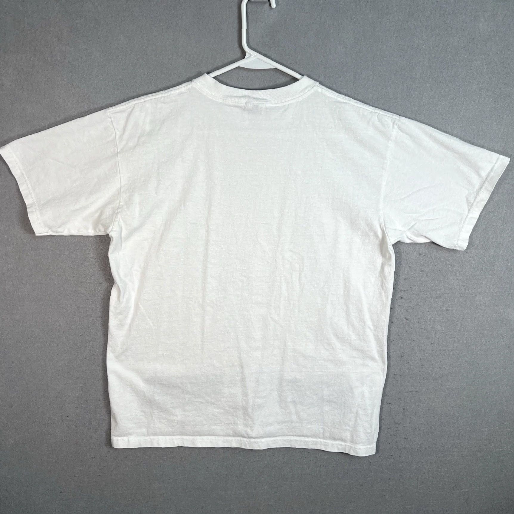 Anvil VINTAGE 1990s Anvil Mistletoe Belt Buckle Graphic T-Shirt Mens Medium White Sportswear Size US M / EU 48-50 / 2 - 6 Thumbnail