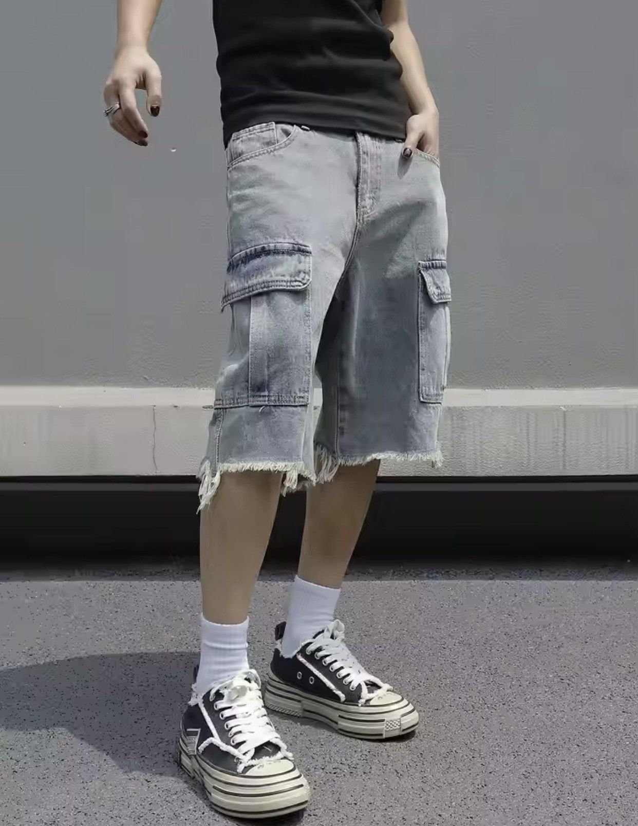 Denime × Jean Loose Casual Elastic Waist Large Pocket Cargo Jeans Shorts Size US 34 / EU 50 - 6 Thumbnail