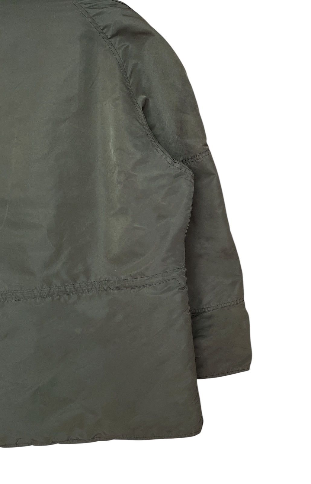 Alpha Industries Vintage Brand Alpha Industries Fur Parka 1990s Size US L / EU 52-54 / 3 - 7 Thumbnail