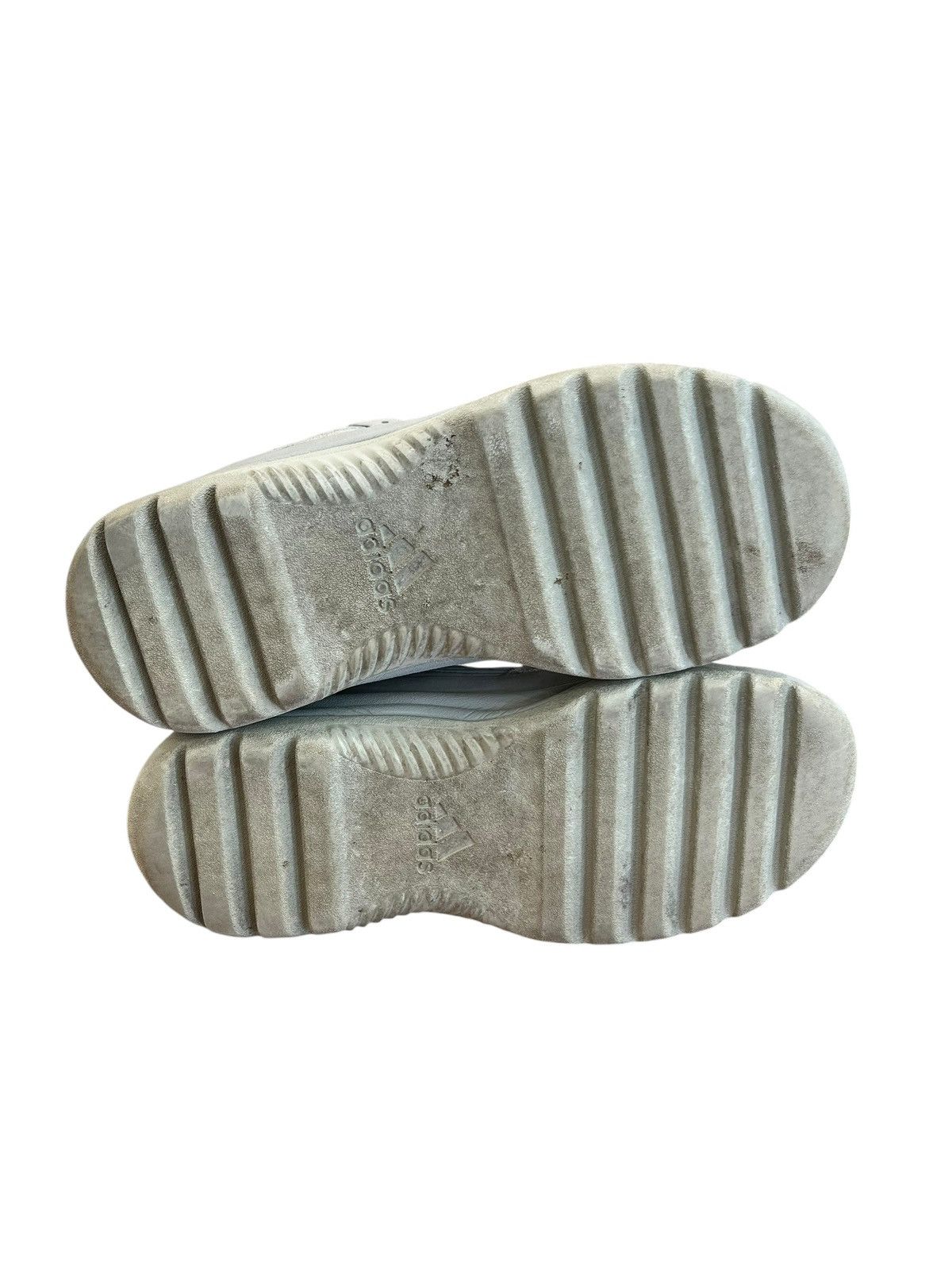 Yeezy Adidas Yeezy Desert Boot Salt Size US 13 / EU 46 - 7 Thumbnail