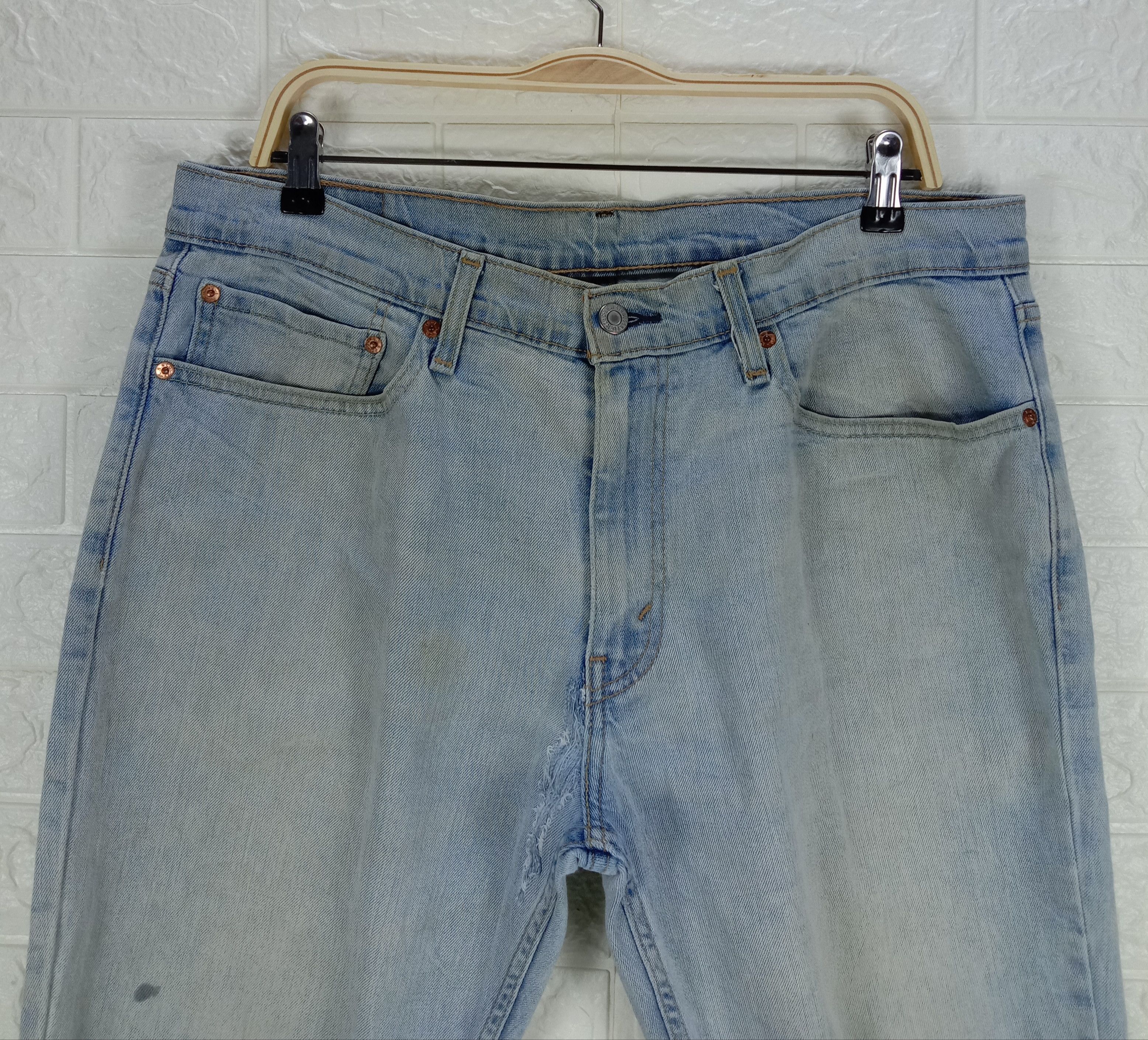 Levi's Vintage Levi's 511 Jeans Light Wash Slim Cut Denim Size US 36 / EU 52 - 2 Thumbnail