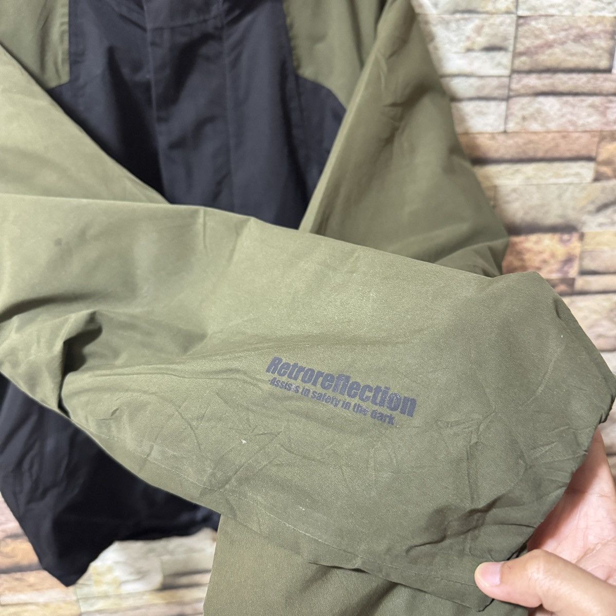 Japanese Brand GORPCORE AEGIS WATERPROOF OUTDOOR JACKET Size US L / EU 52-54 / 3 - 3 Thumbnail
