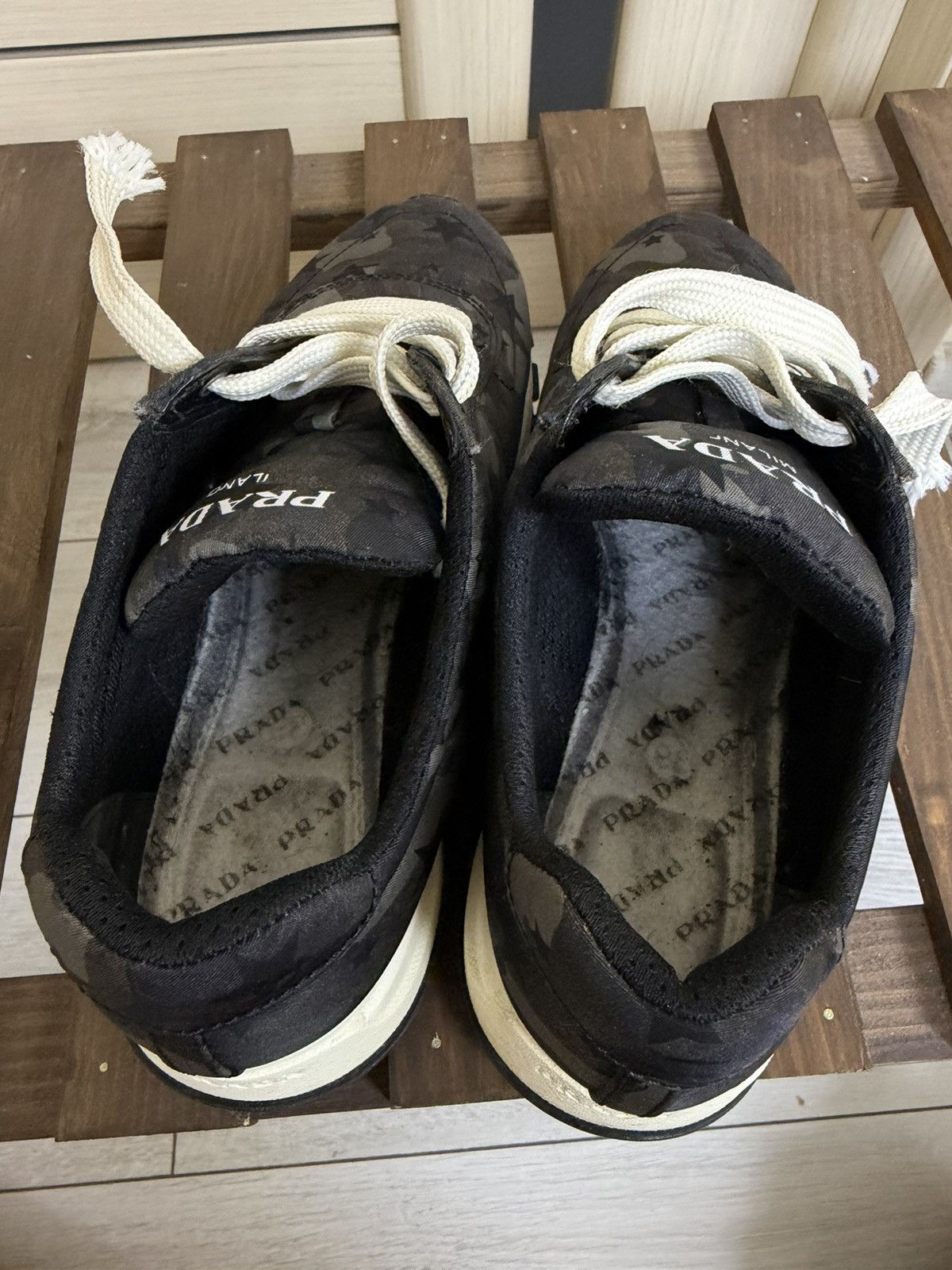 Prada Prada Nylon Camouflage Star Print Low-Top Sneakers shoes Size US 9 / IT 39 - 18 Thumbnail
