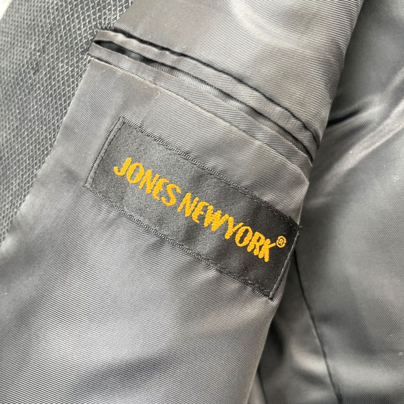 Jones New York VINTAGE Jones New York Blazer Gray Jacket Coat Mens 38S Textured Wool Business Size 38R - 4 Thumbnail