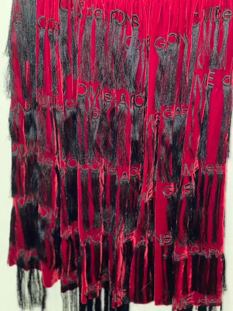 Comme des Garcons Comme des Garcons size XS Red velvet velvet tassel embroid Size 25" / US 0 / IT 36 - 3 Thumbnail