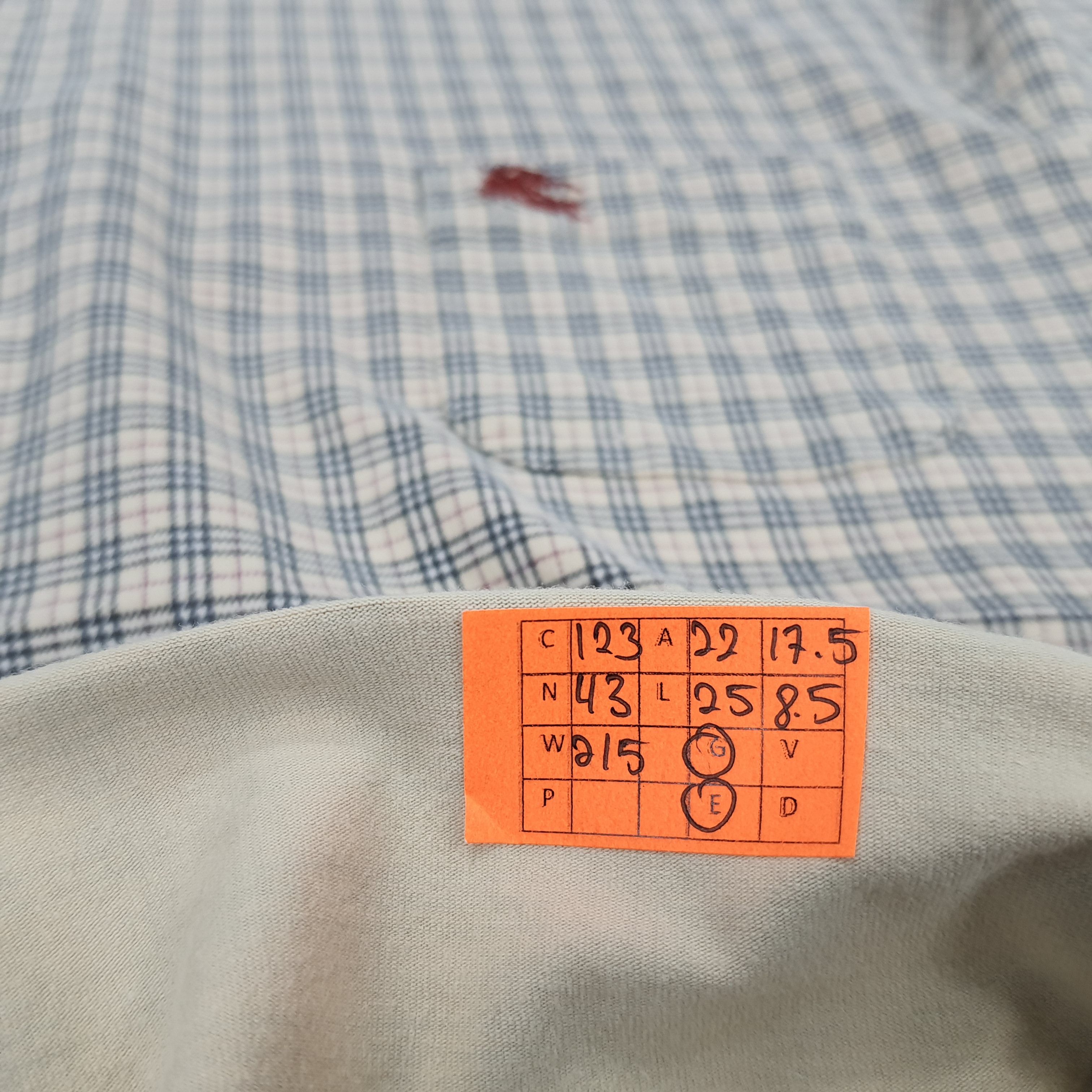 Burberry × Vintage Vintage Burberry London Pocket Tees Size US L / EU 52-54 / 3 - 8 Thumbnail