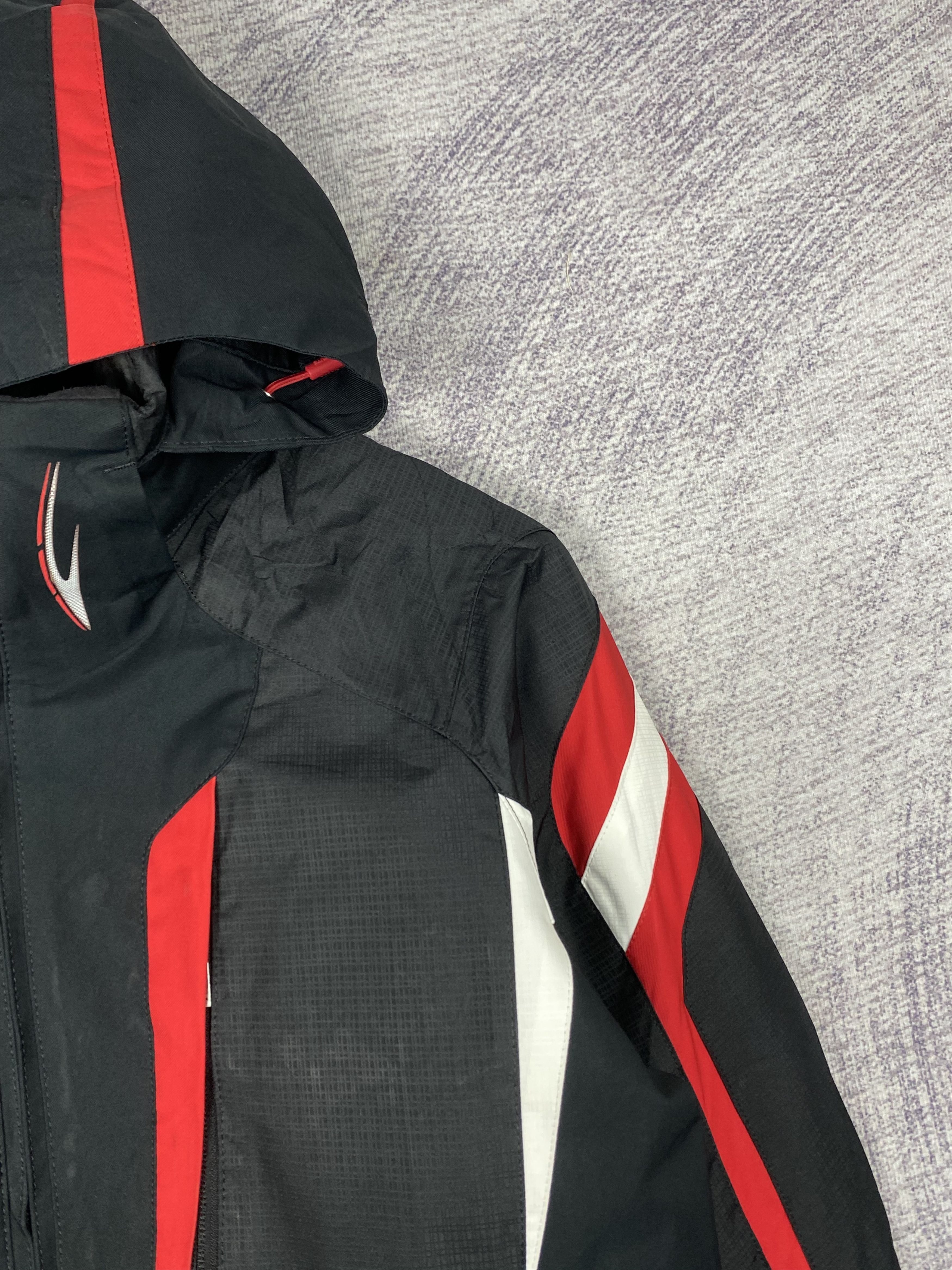 Descente Vintage Descente Ski Zip Up Hoodie Jacket Size US S / EU 44-46 / 1 - 3 Thumbnail