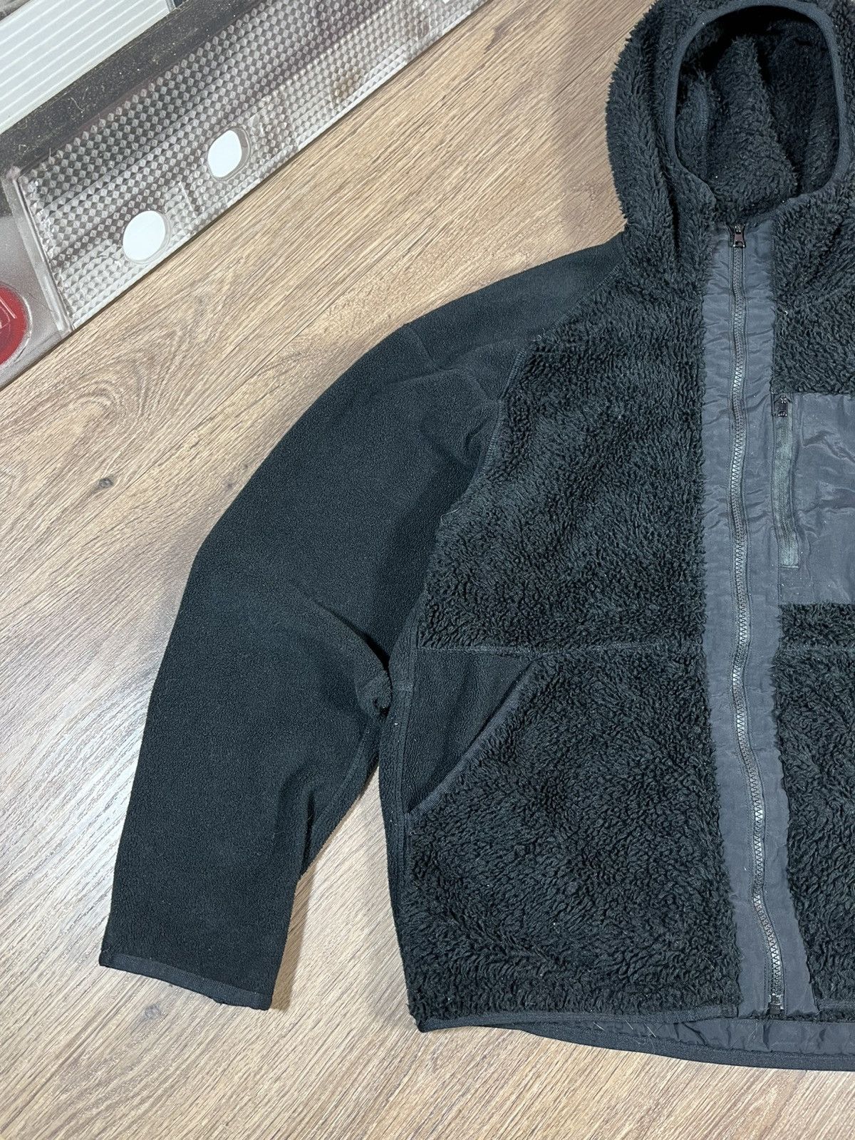 White Mountaineering White Mountaineering Uniqlo Rare Fleece Sherpa Size US M / EU 48-50 / 2 - 2 Thumbnail