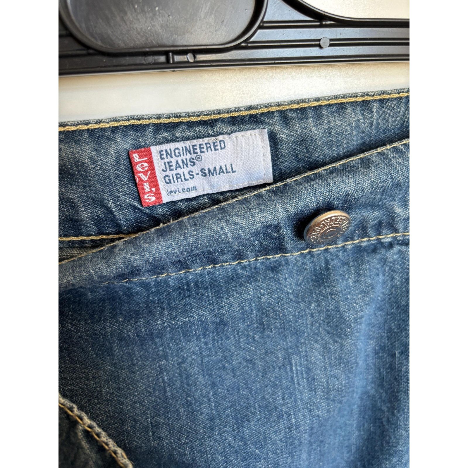 Japanese Brand × Levi's × Levi's Vintage Clothing Levi's Engineered Girls Small A-Line Denim Skirt Y2K Archive Size 27" / US 4 / IT 40 - 7 Thumbnail