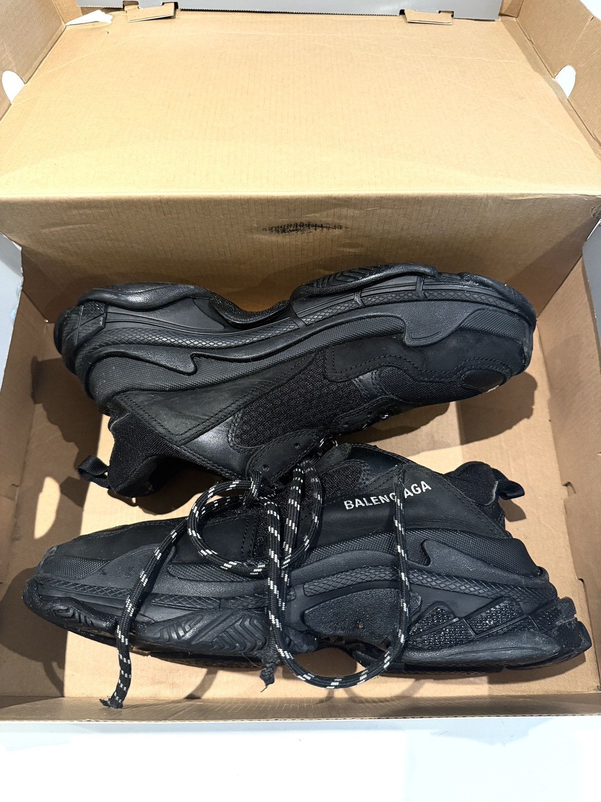 Balenciaga Black Balenciaga Triple S Size US 8 / EU 41 - 8 Thumbnail