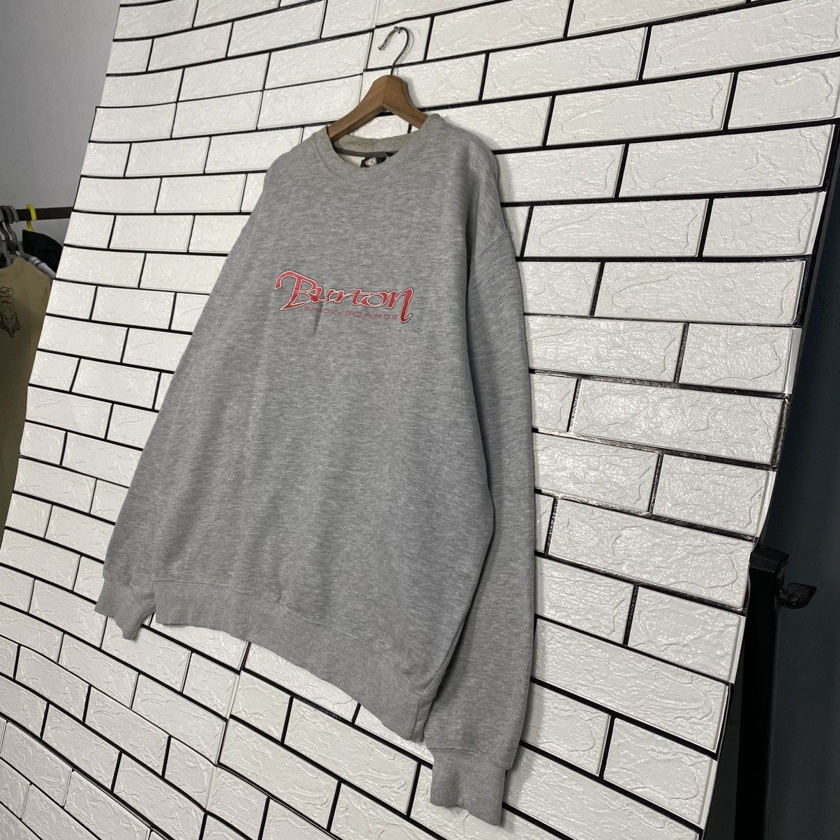 Japanese Brand 📌Vintage Sweatshirt Burton Snowboards Big Logo Size US L / EU 52-54 / 3 - 3 Thumbnail