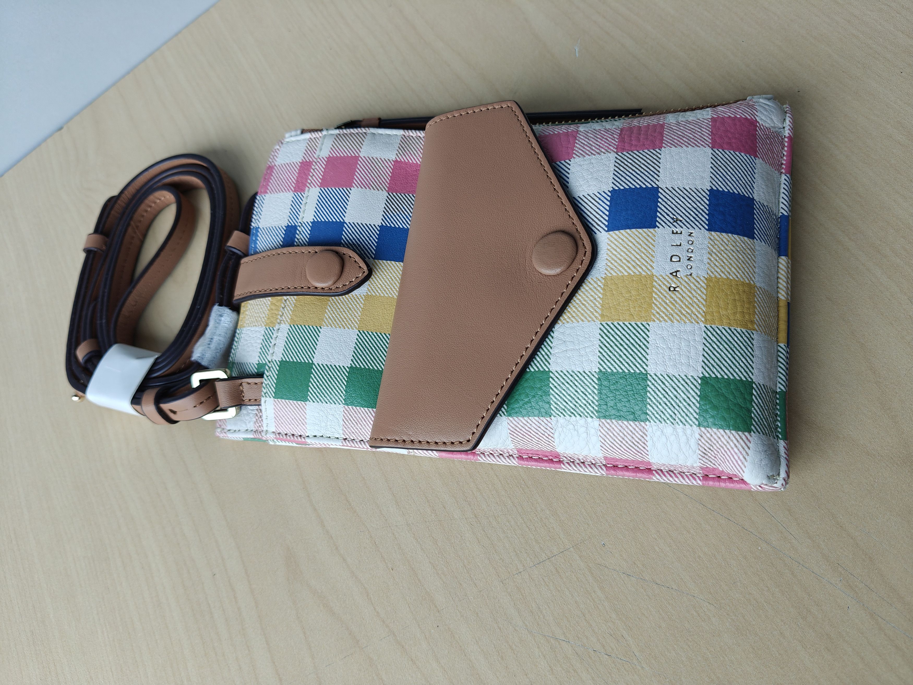 Other Radley London phone crossbody bag Free Shipping T/7009 Size ONE SIZE - 11 Thumbnail