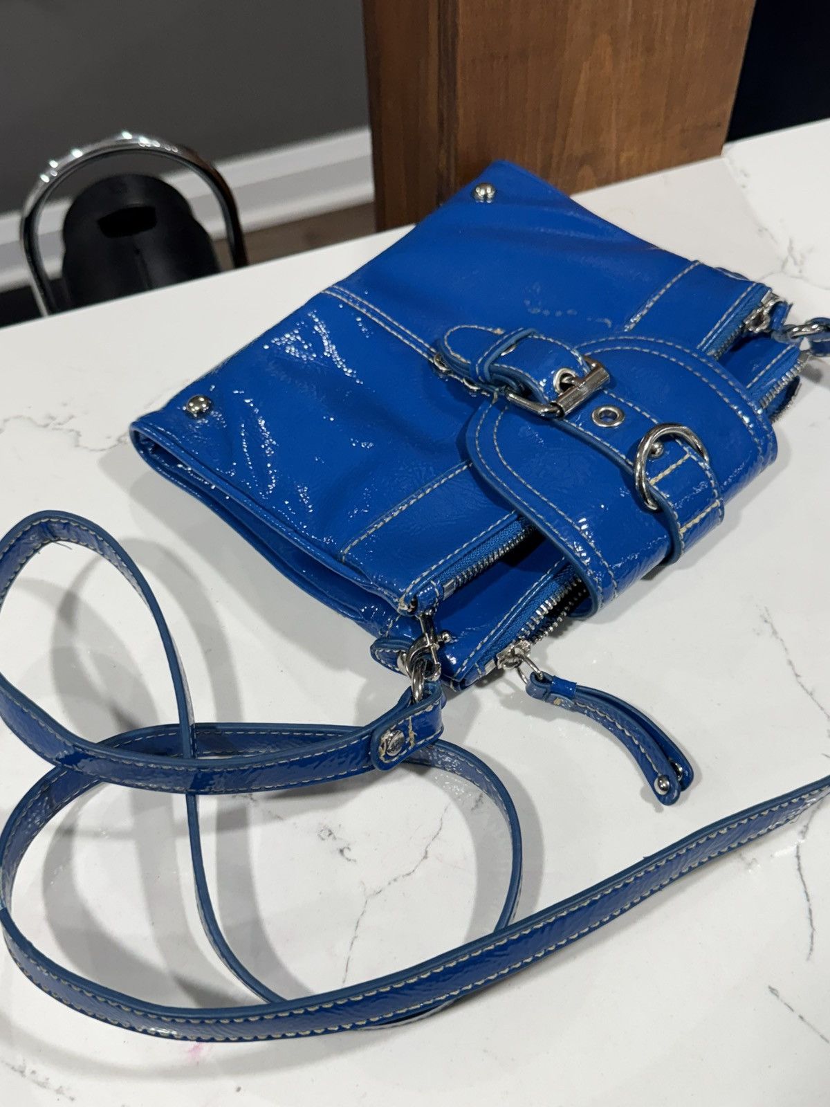 Nine West Y2K Aesthetic Nine West Glossy Cobalt Blue Crossbody Size ONE SIZE - 1 Thumbnail