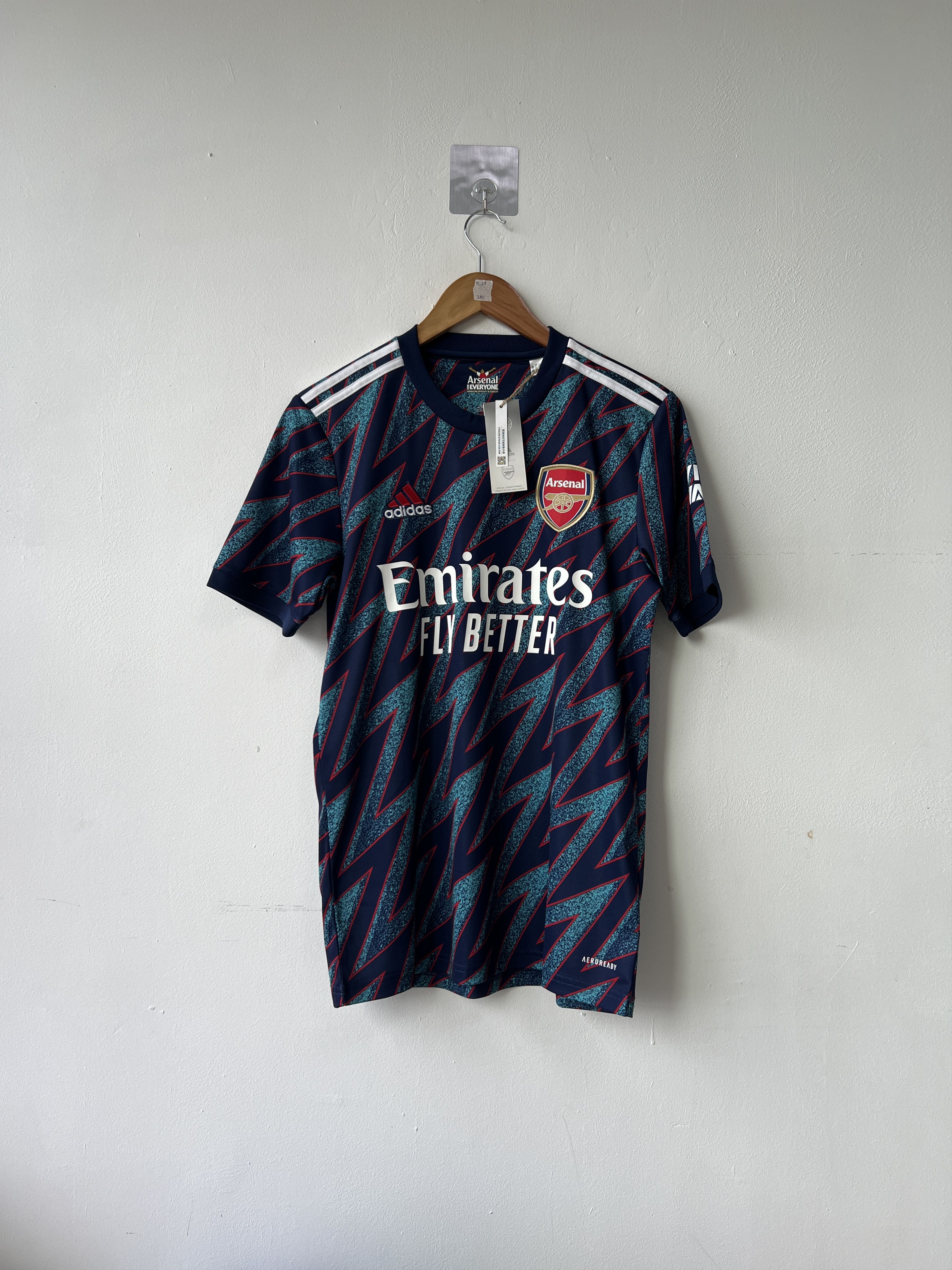 Adidas (S) Arsenal 2021-22 Third Kit (NEW) Size US S / EU 44-46 / 1 - 1 Thumbnail