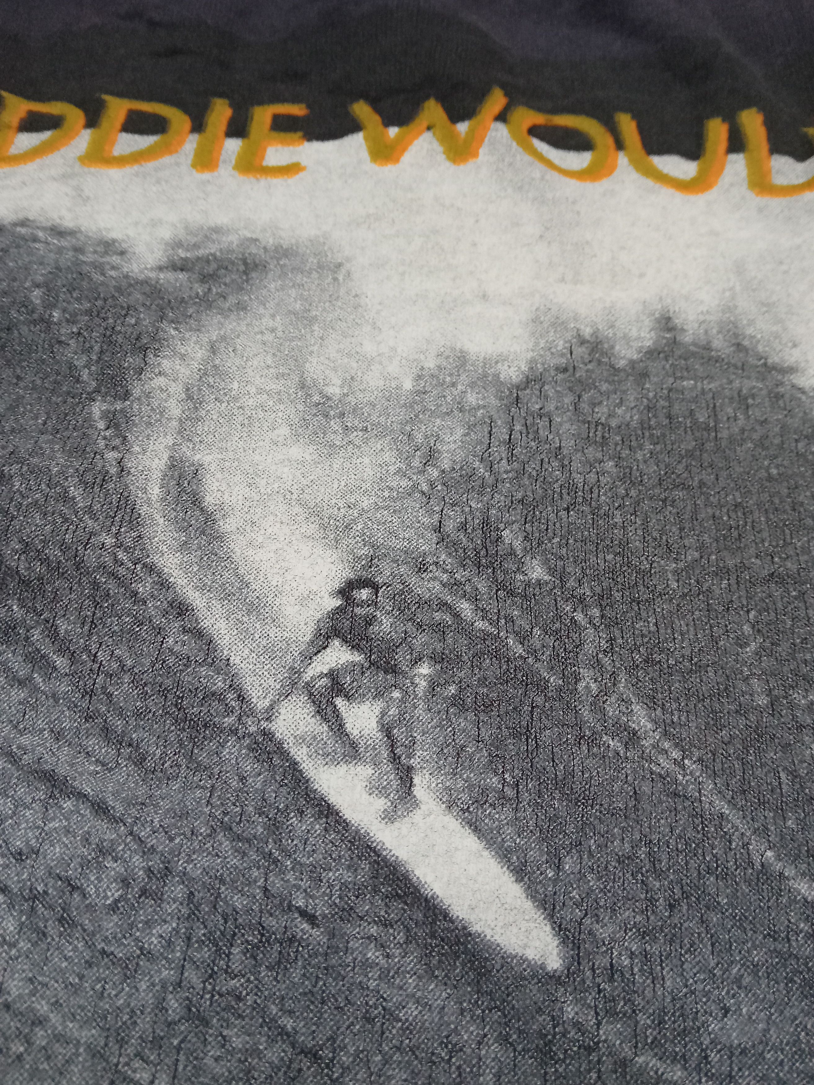 Quiksilver Vintage Quiksilver Eddie Would Go Very Rare T Shirt Size US L / EU 52-54 / 3 - 10 Thumbnail