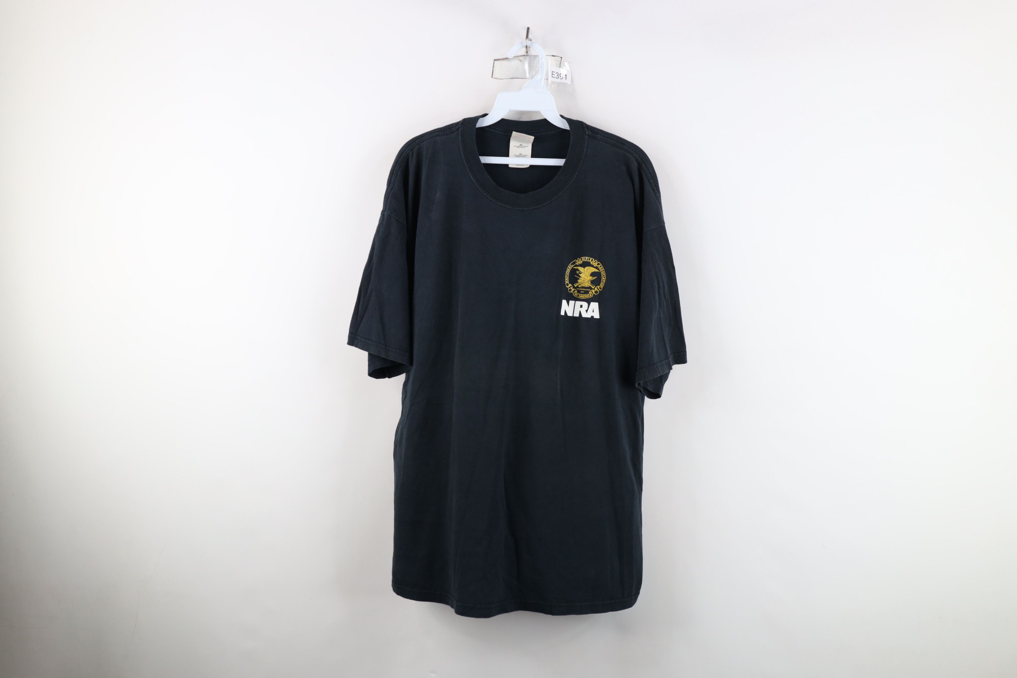Vintage Vintage 90s Y2K Rifle Association Homeland Security T-Shirt Size US XL / EU 56 / 4 - 1 Thumbnail