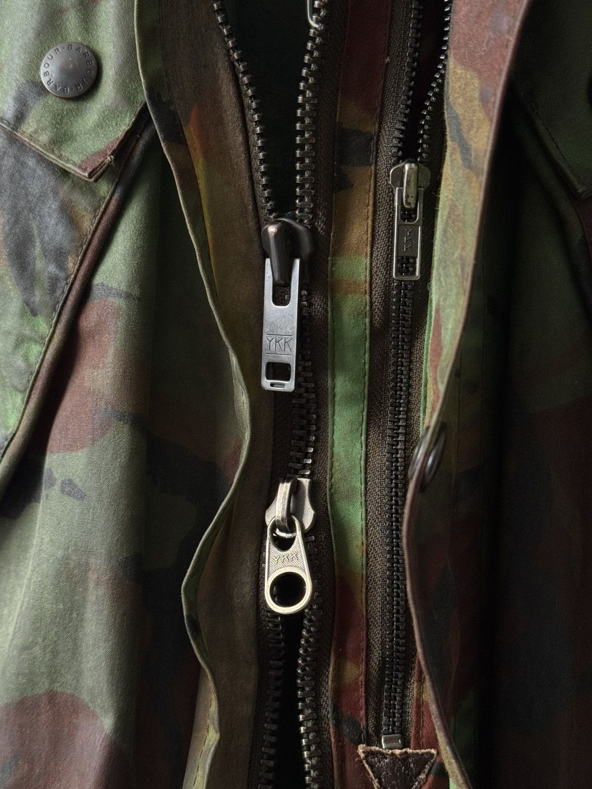 Barbour 1980s Vintage Barbour DPM Camo 'A80 Military' Wax Jacket Size US M / EU 48-50 / 2 - 6 Thumbnail