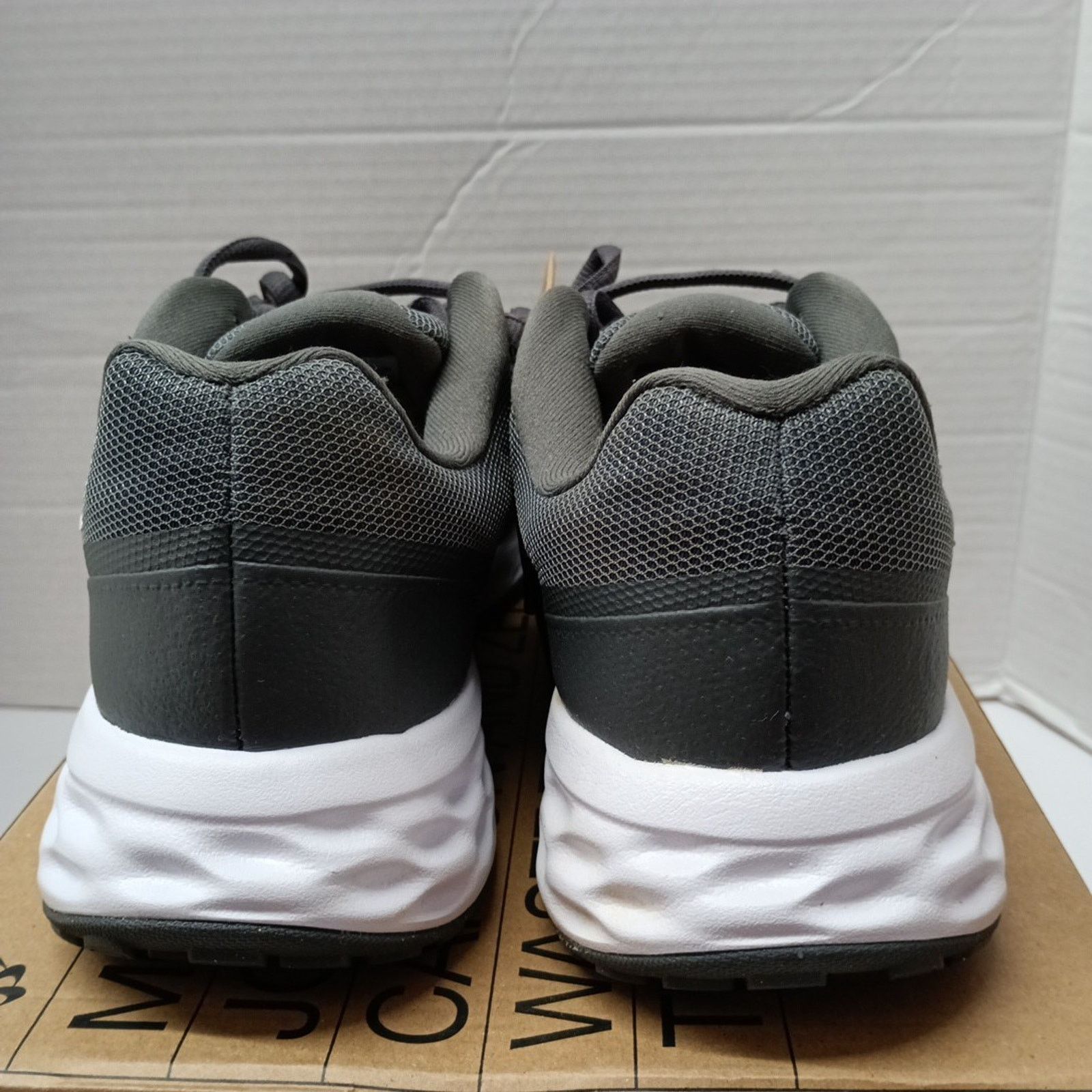 Nike Nike Revolution 6 Next Nature Grey Mens Size 9 Running Shoes Size US 9 / EU 42 - 4 Thumbnail