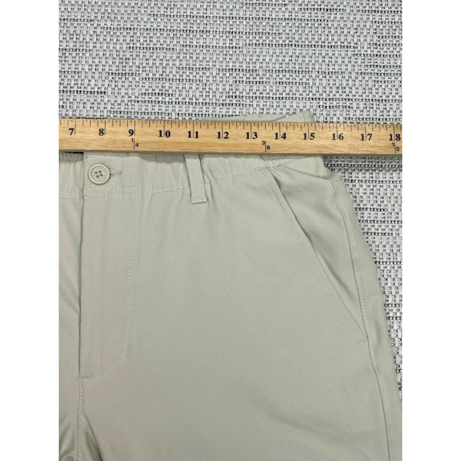 Under Armour Under Armour Jogger Pants Mens 32 Beige Stretch Mid Rise Tapered Leg Athleisure Pants Mens Beige Jogger Size US 32 / EU 48 - 6 Thumbnail